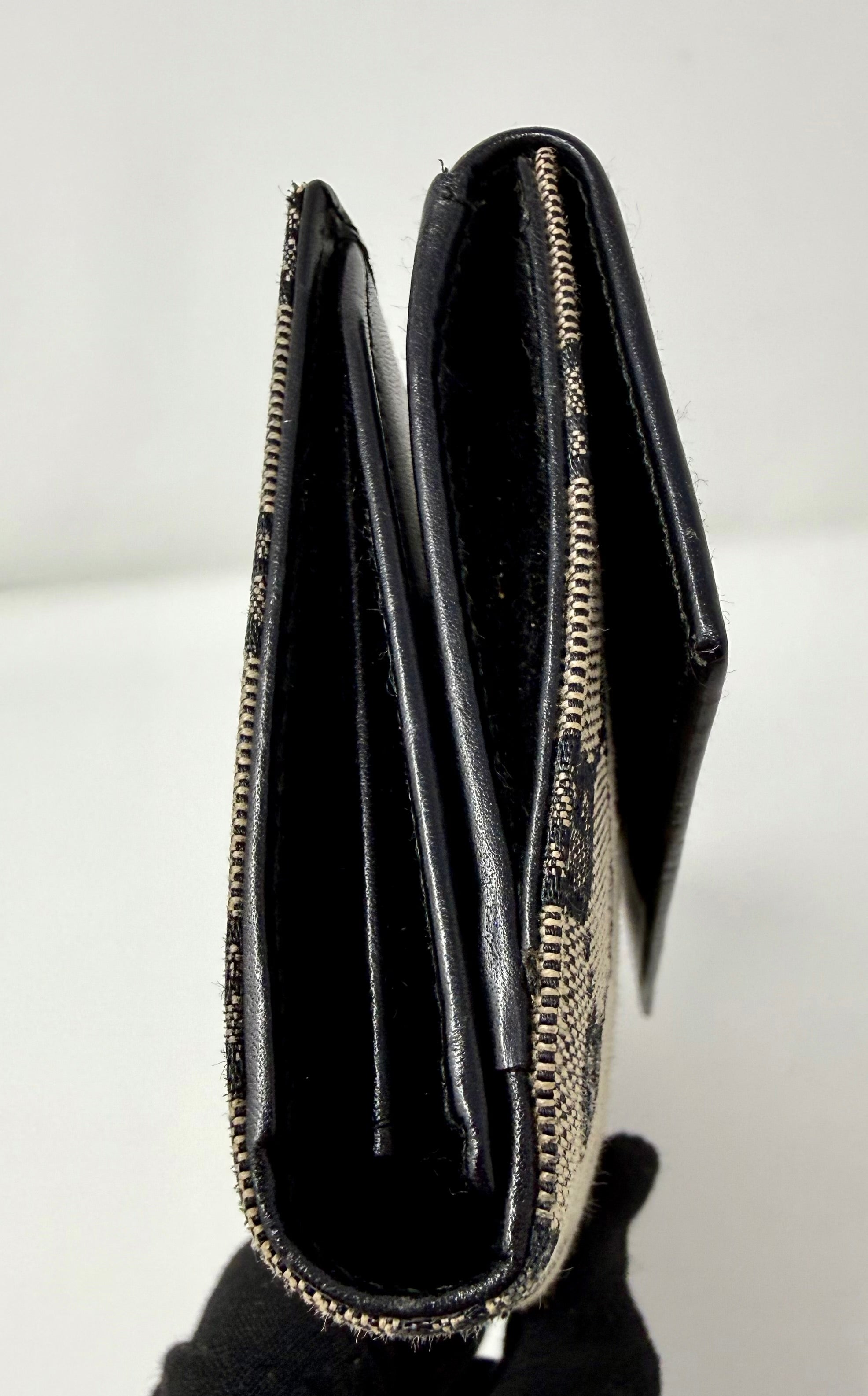 Gucci Jackie Continental Long Wallet – Black Leather, Vintage Y2K