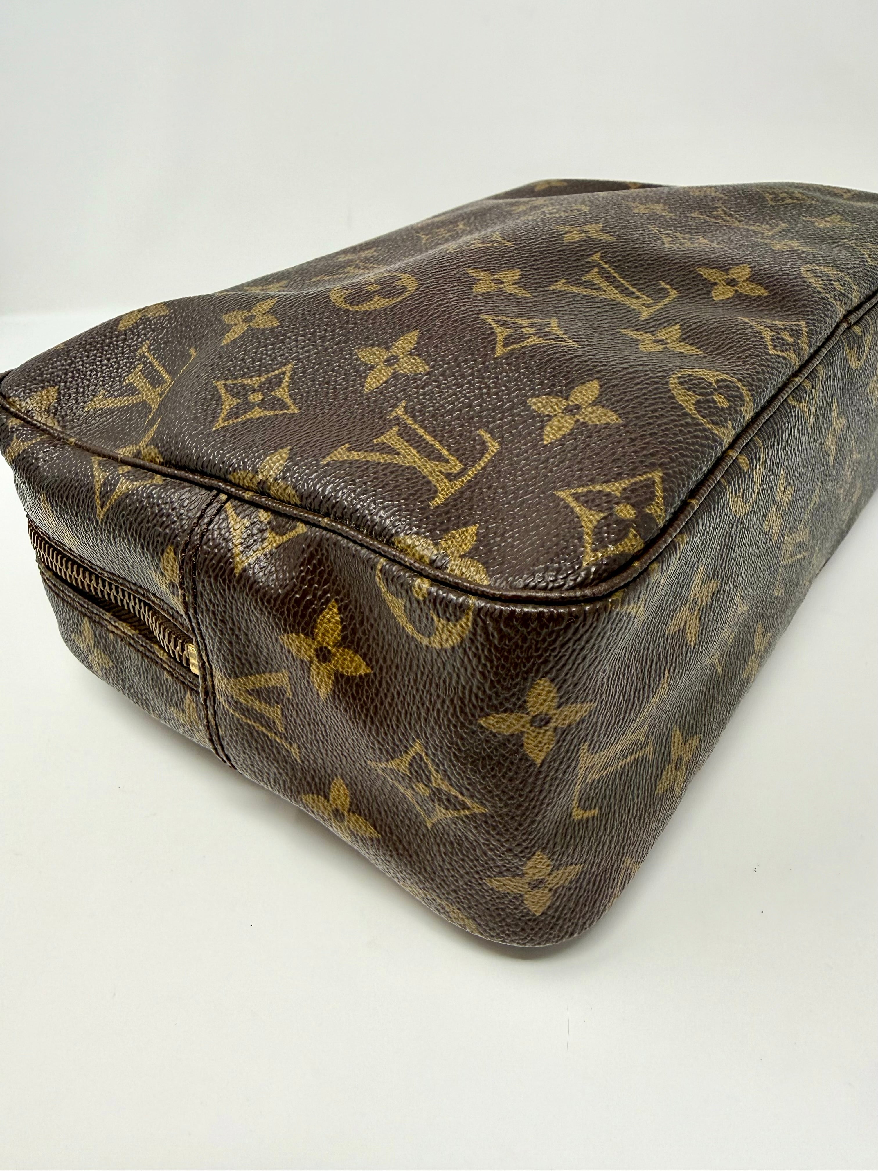 Louis Vuitton Vintage Monogram Trousse Toilette 28 – 874 TH