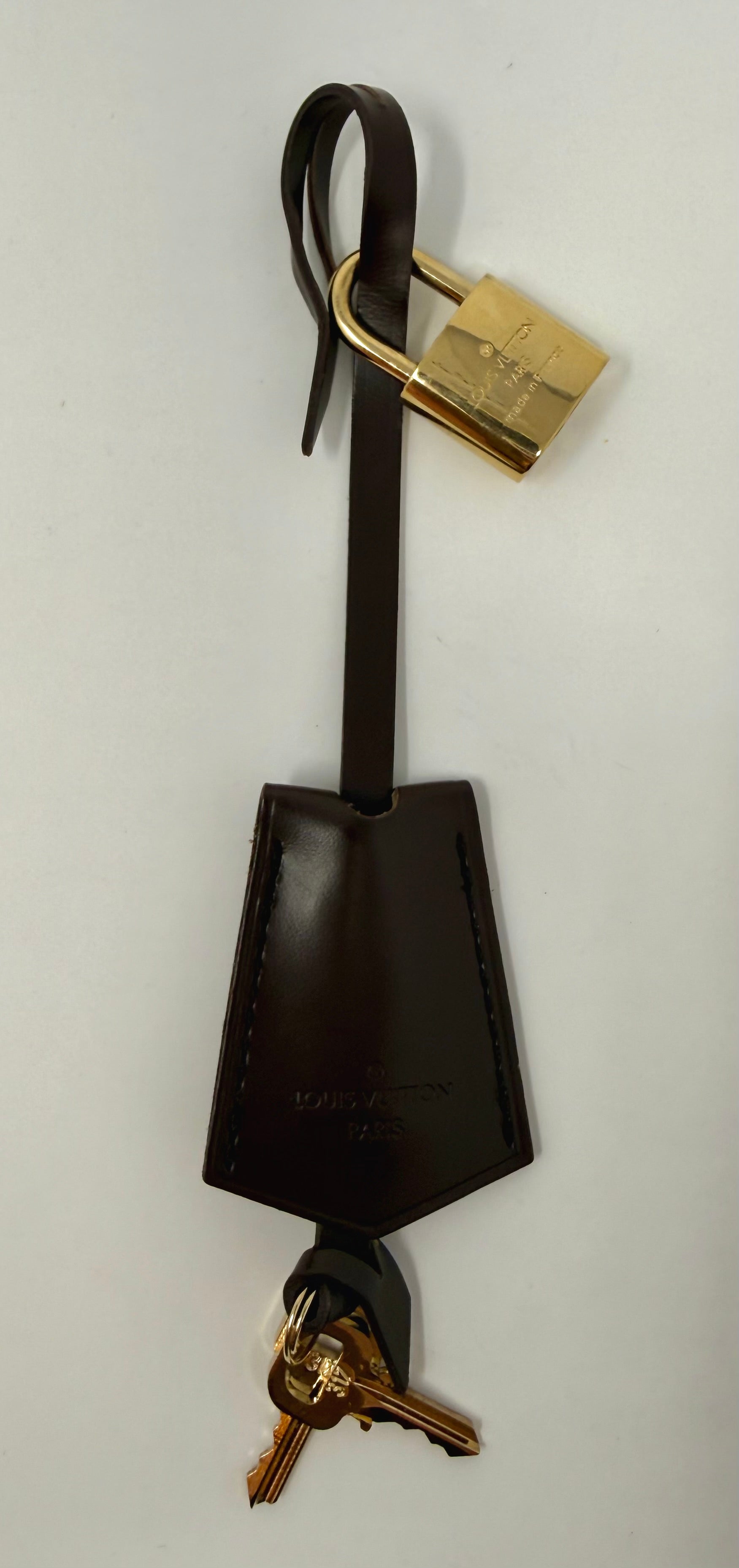 Louis Vuitton Ebene Clochette, Lock & Key Set – Lock #317, Excellent Condition