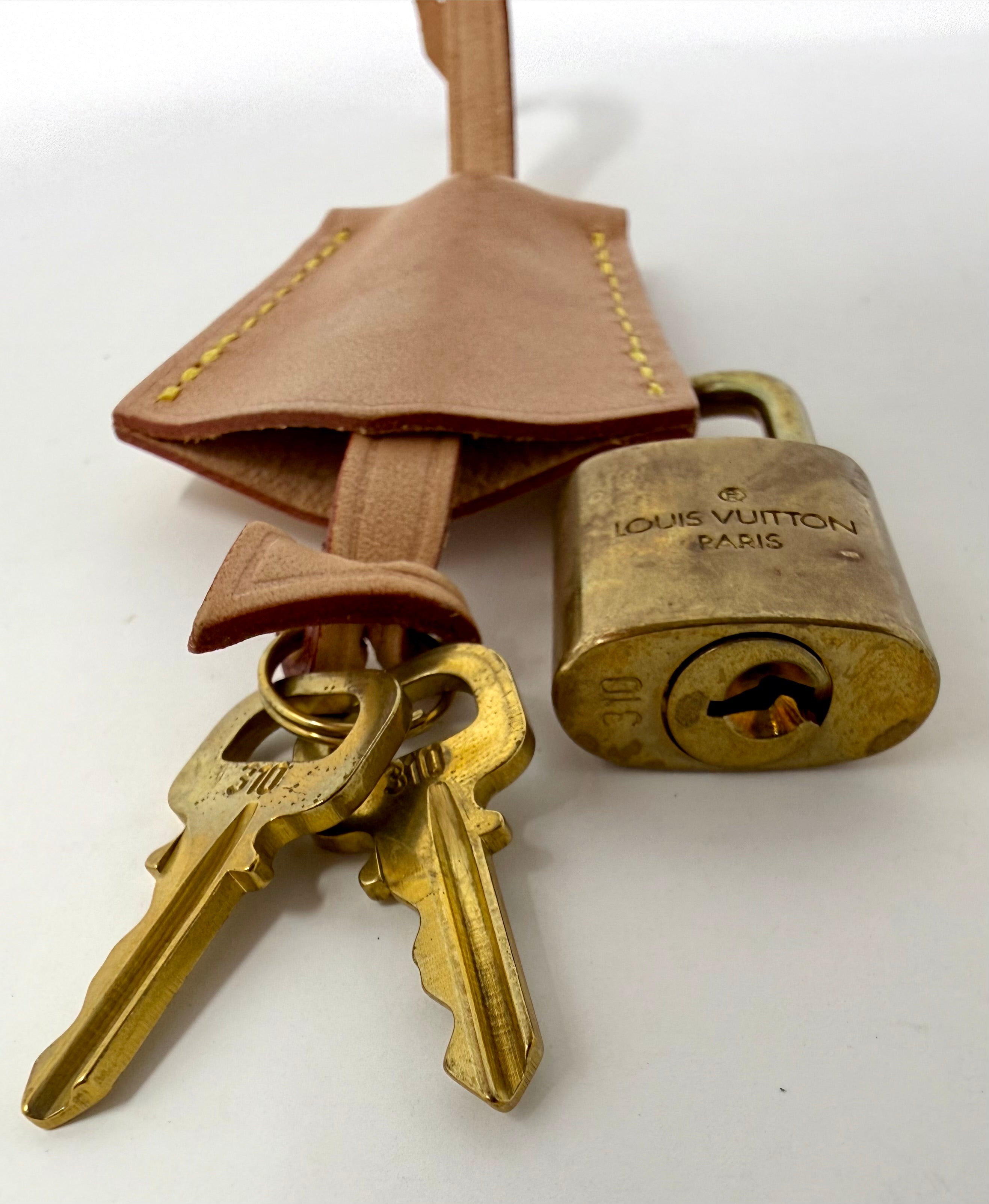 Louis Vuitton Vachetta Clochette, Lock & Key Set – Lock #310