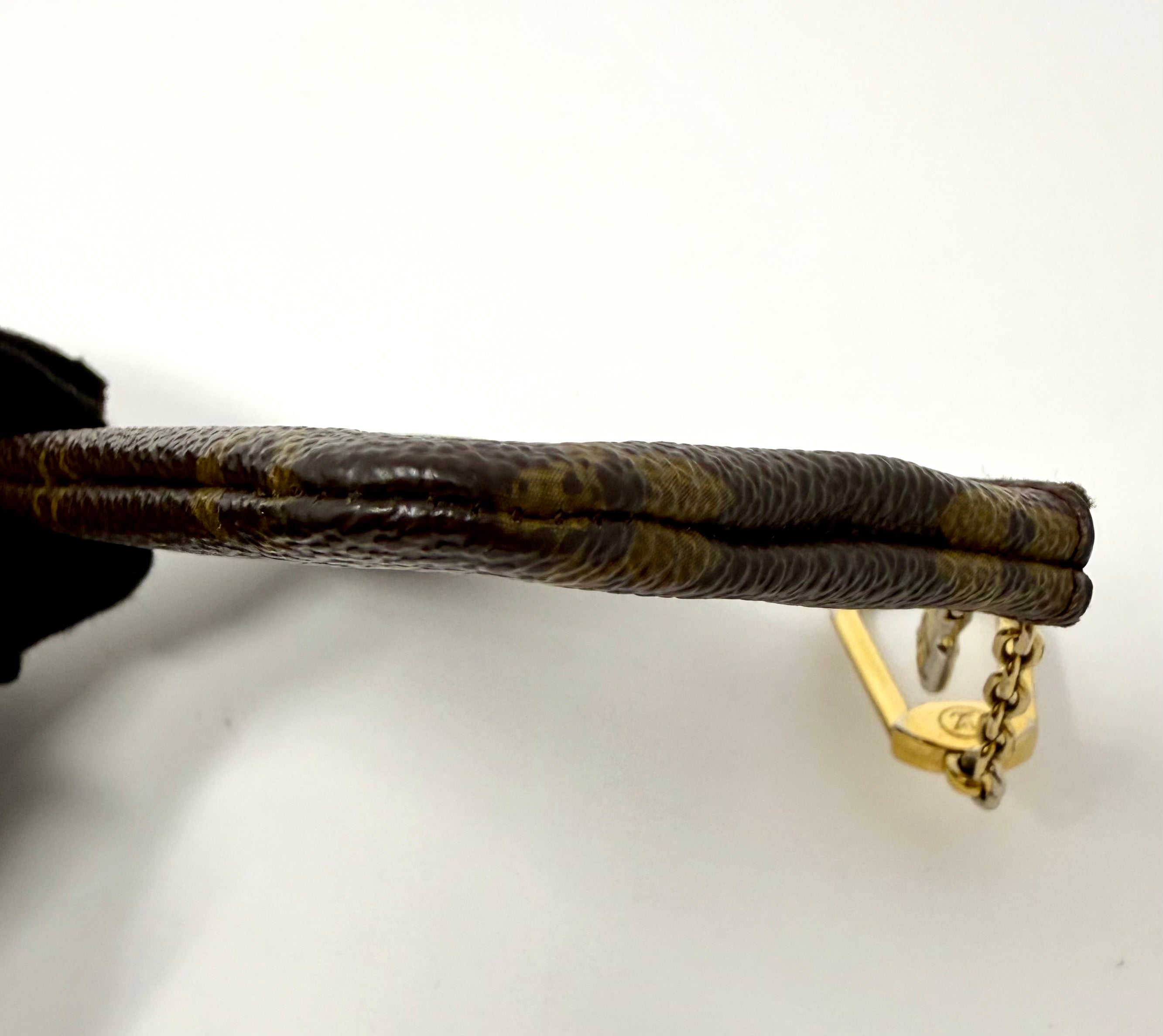 Louis Vuitton Monogram Key Pouch / Pochette Clés, CA2088 (2008)