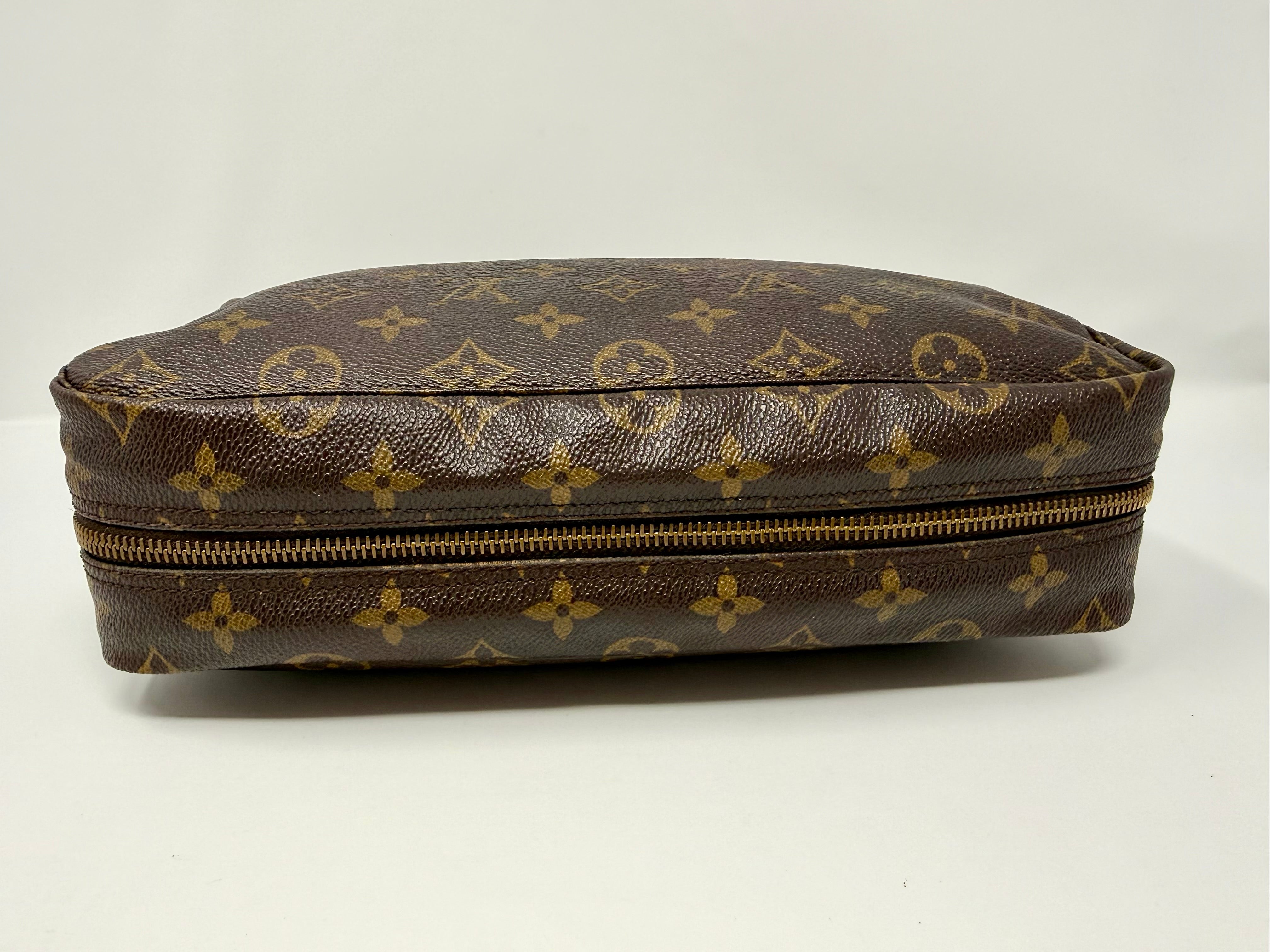 Louis Vuitton Vintage Monogram Trousse Toilette 28 (881 NO)