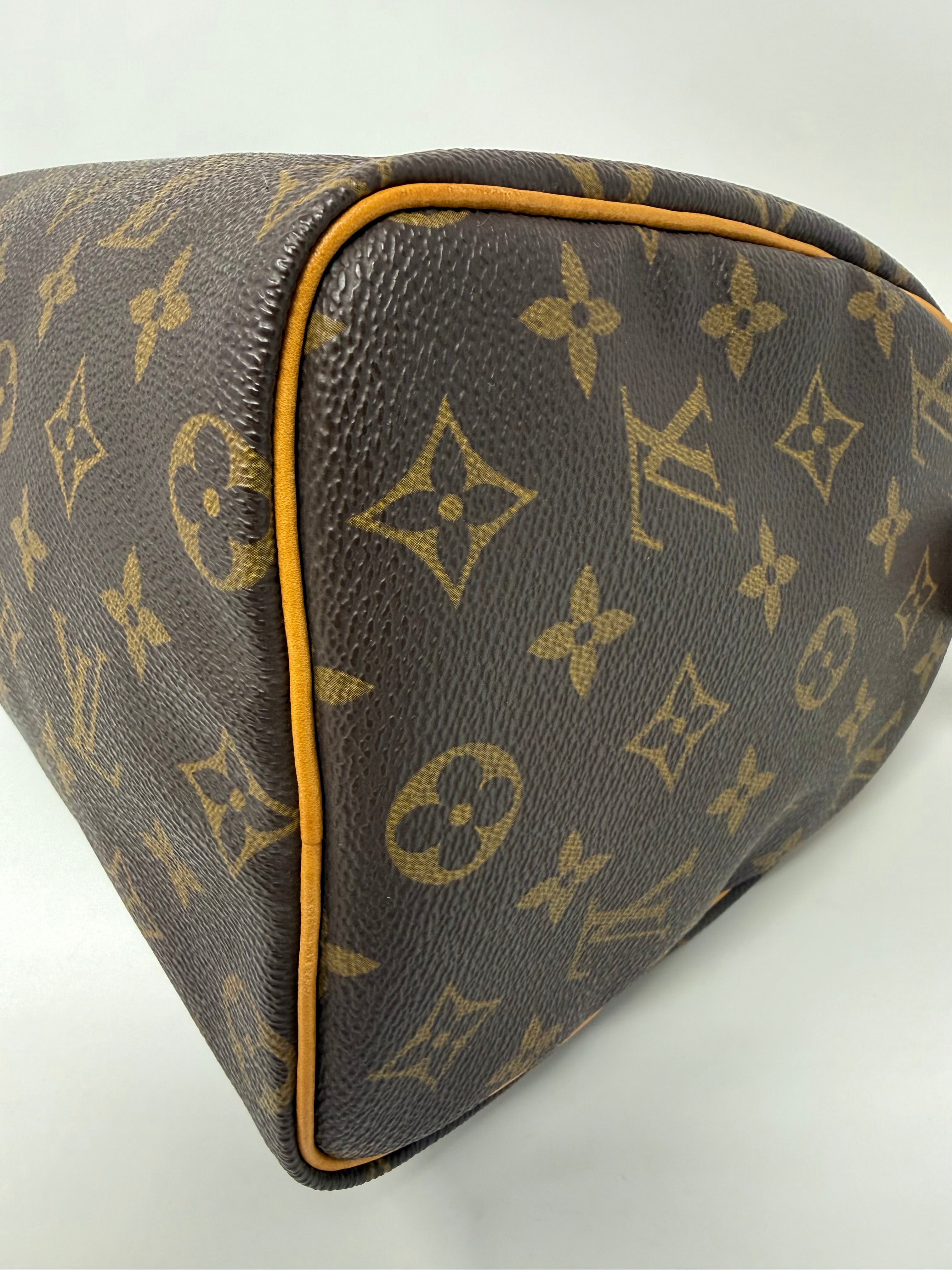 Louis Vuitton Vintage Monogram Speedy 25 – Vintage 1997 - TH0927