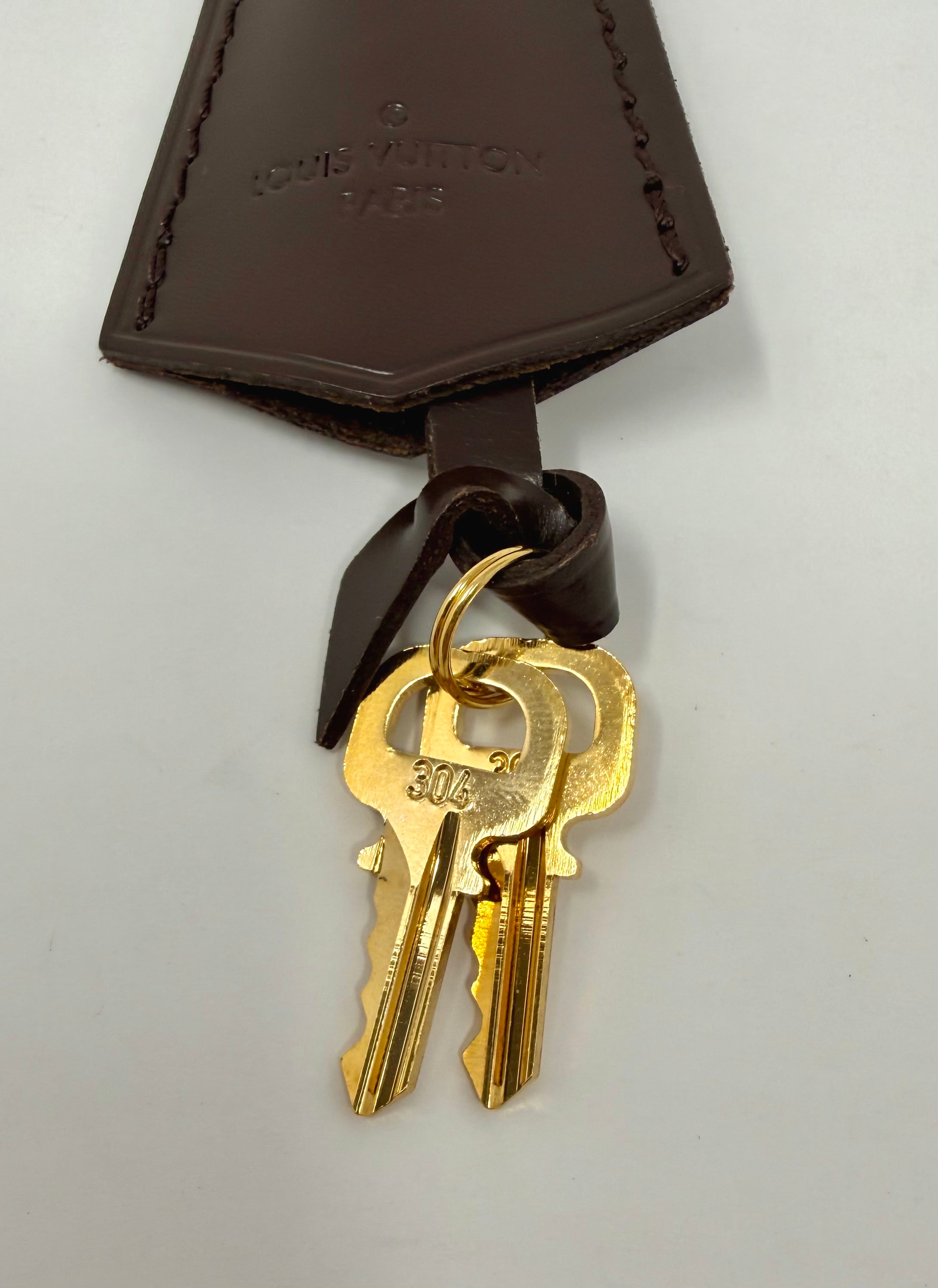Louis Vuitton Ebene Clochette, Lock & Key Set – Lock #304