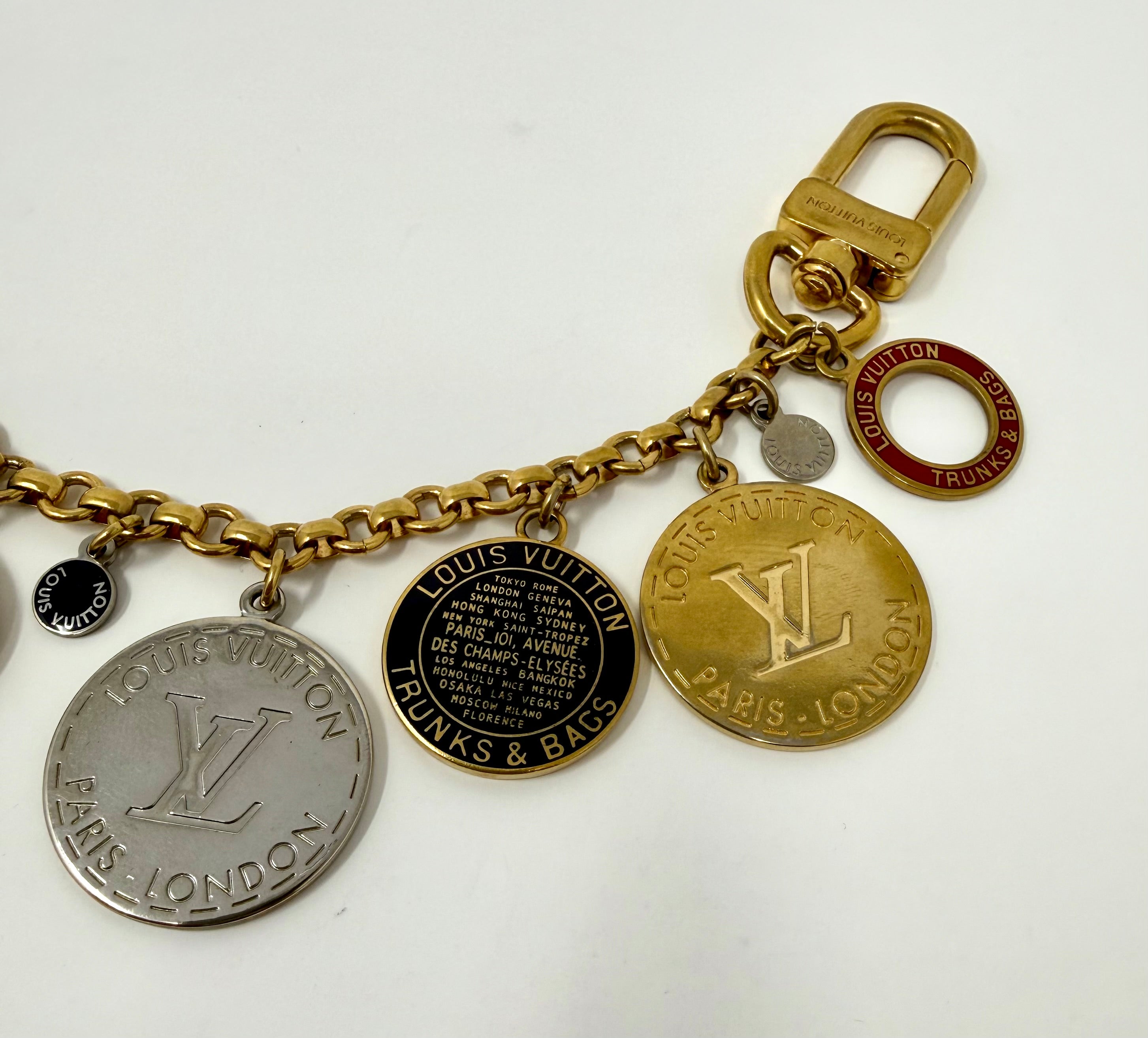 Louis Vuitton Trunks & Bags Chaîne Bag Charm/ Chain – Multicolor (Discontinued)