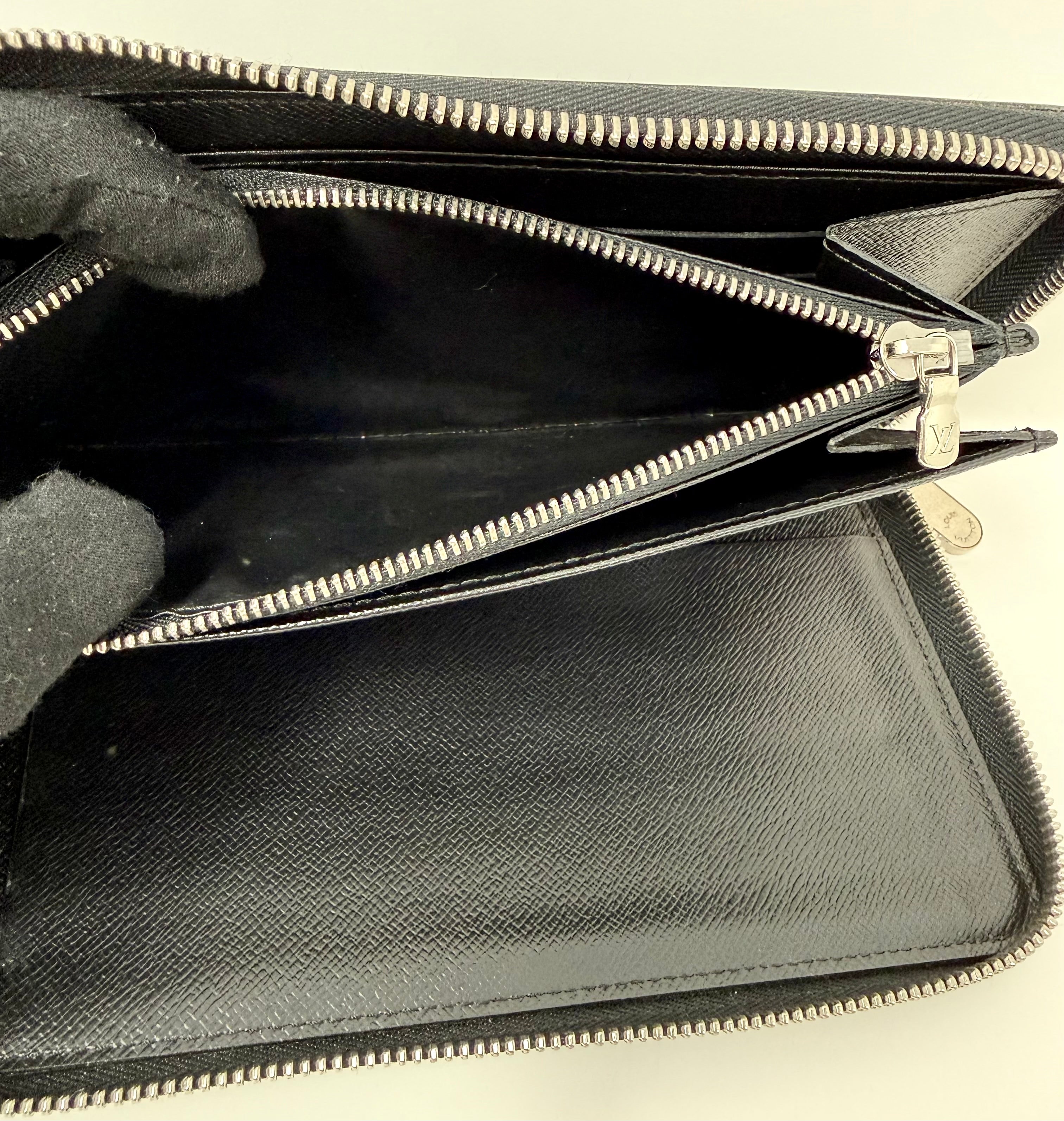 Louis Vuitton Black Epi Leather Zippy Organizer Wallet, SN5008 (2008)