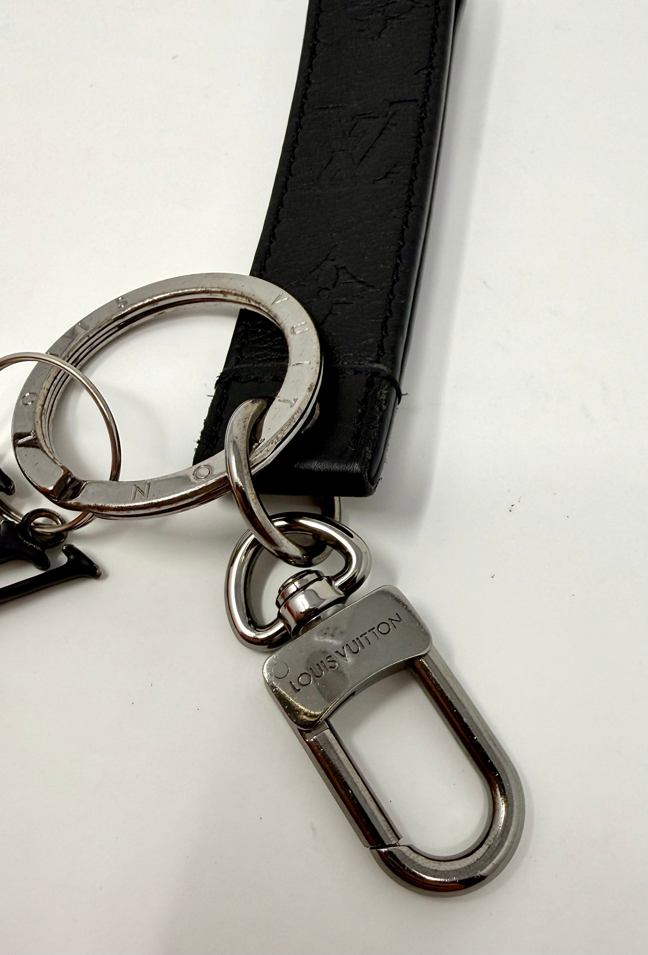 Louis Vuitton LV Shadow Dragonne Key Holder & Bag Charm – (M01298) Black, Full Set