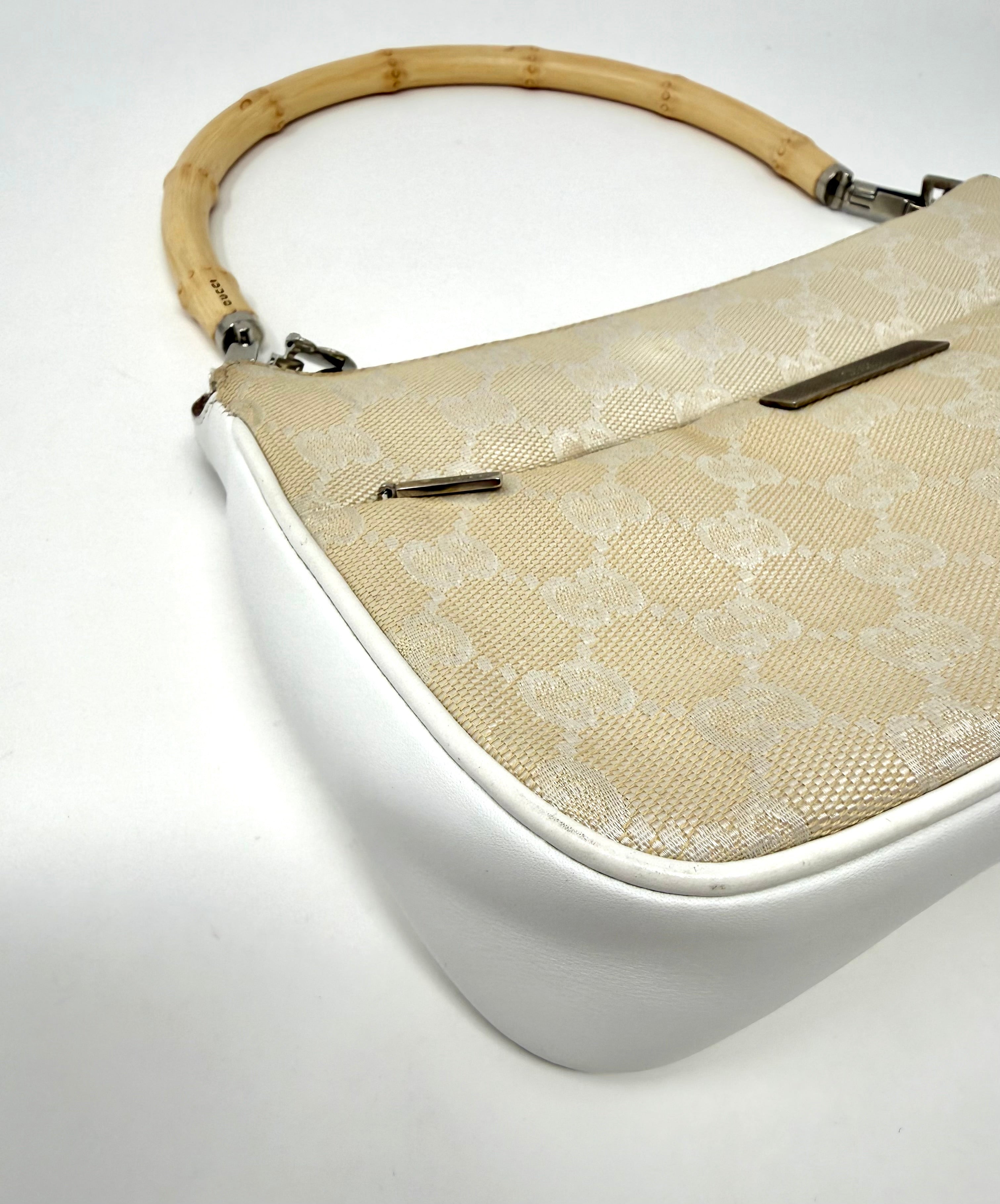 Gucci GG Canvas Bamboo Handle Pochette in Beige & White