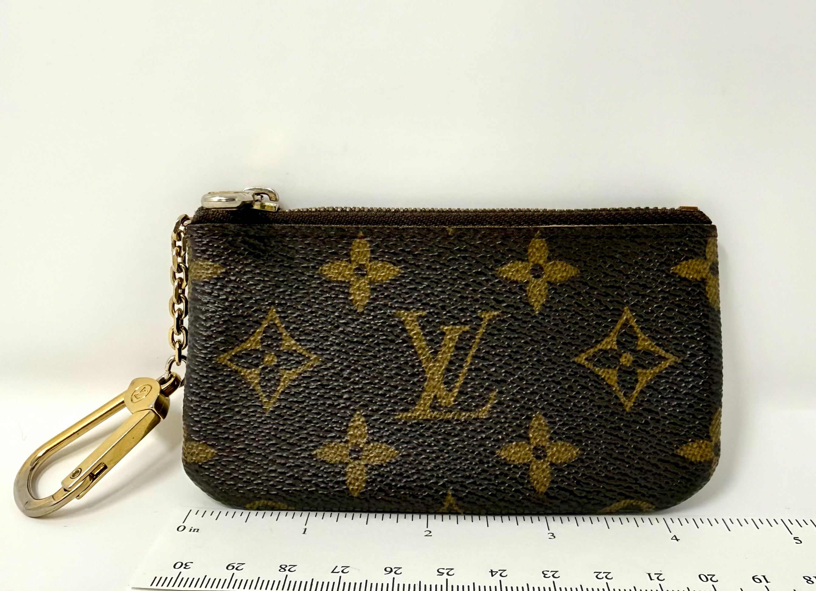 Louis Vuitton Monogram Key Pouch / Pochette Clés, CA2088 (2008)