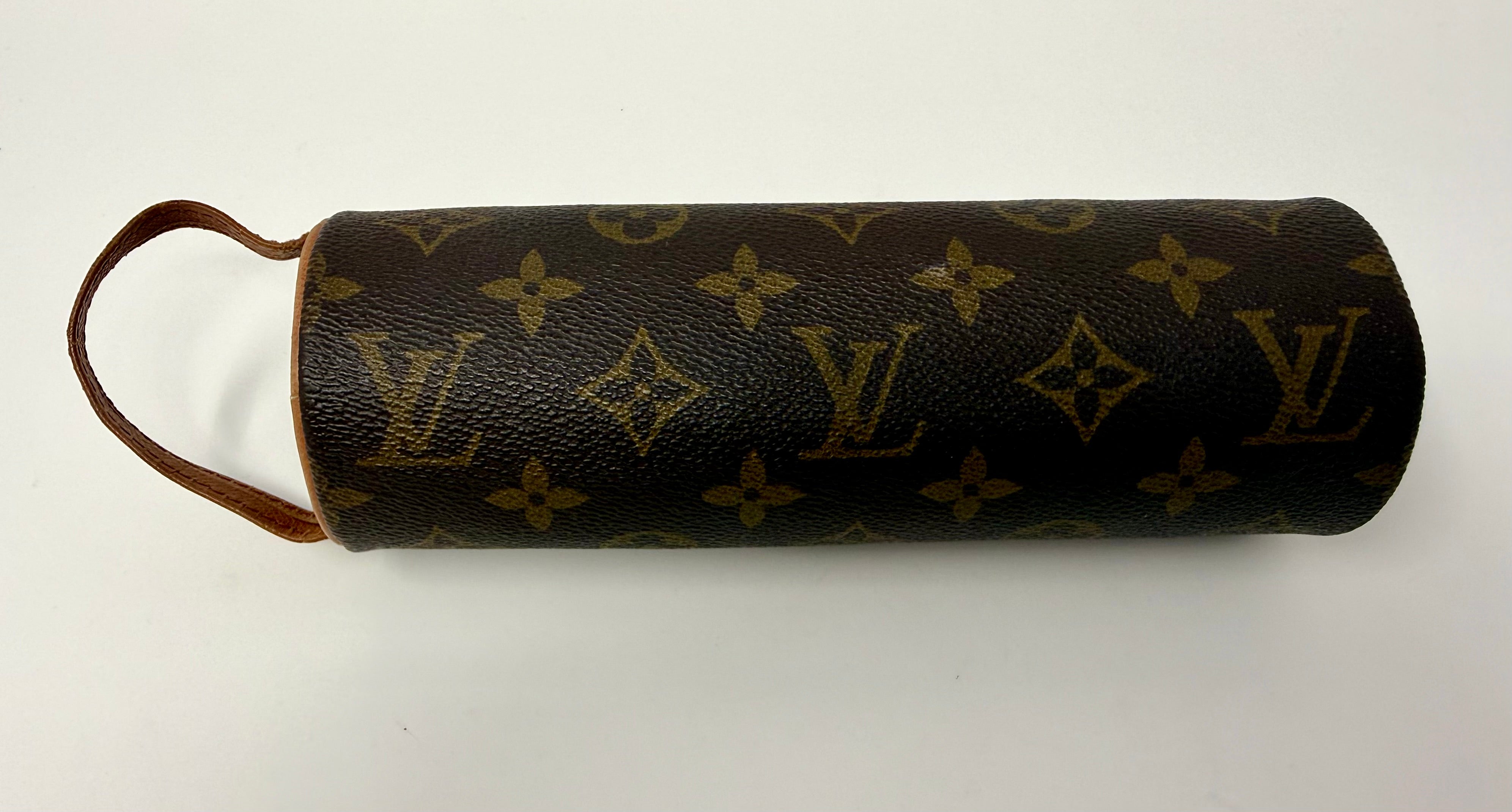 Louis Vuitton Vintage Monogram Trousse Ronde 20 Cosmetic Pouch – 1990 (RA0940)