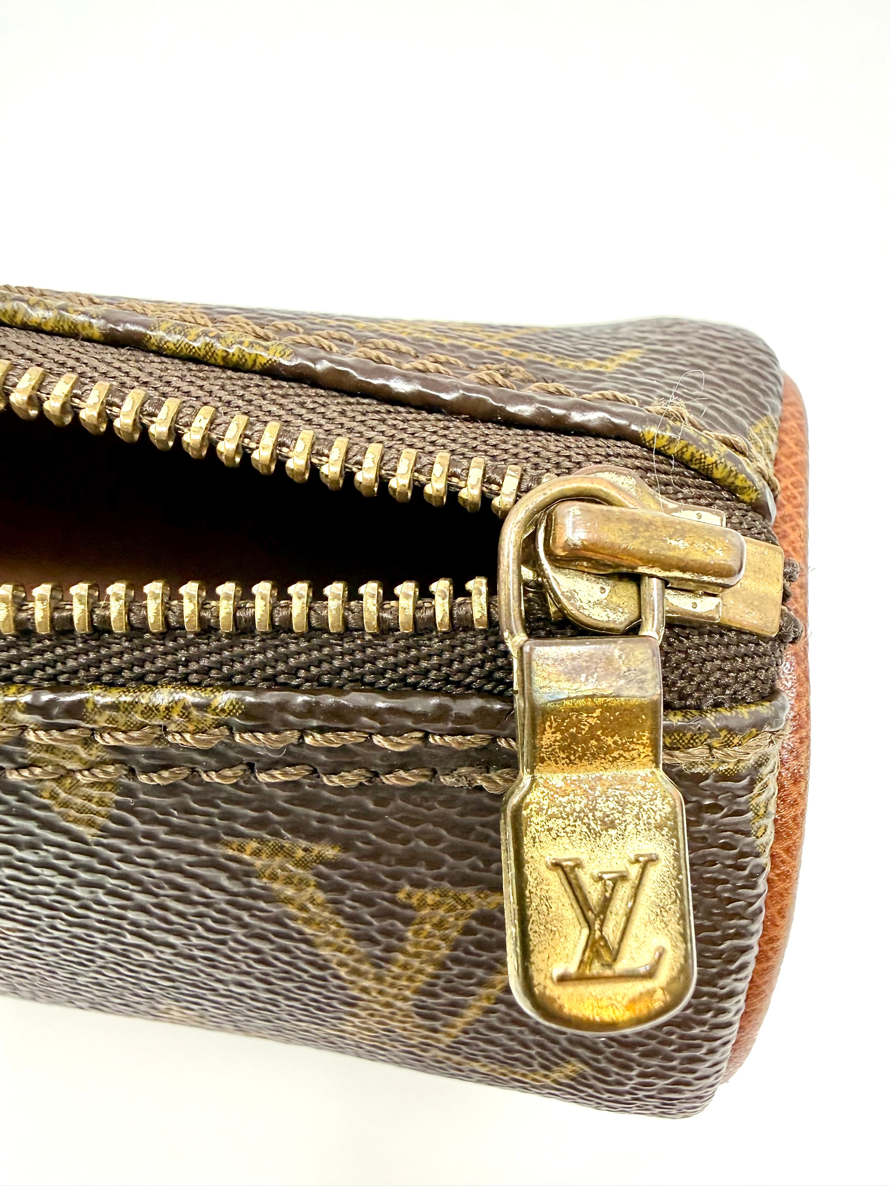 Louis Vuitton Trousse Ronde 20 Monogram Pouch, Vintage 1991 | RA0921