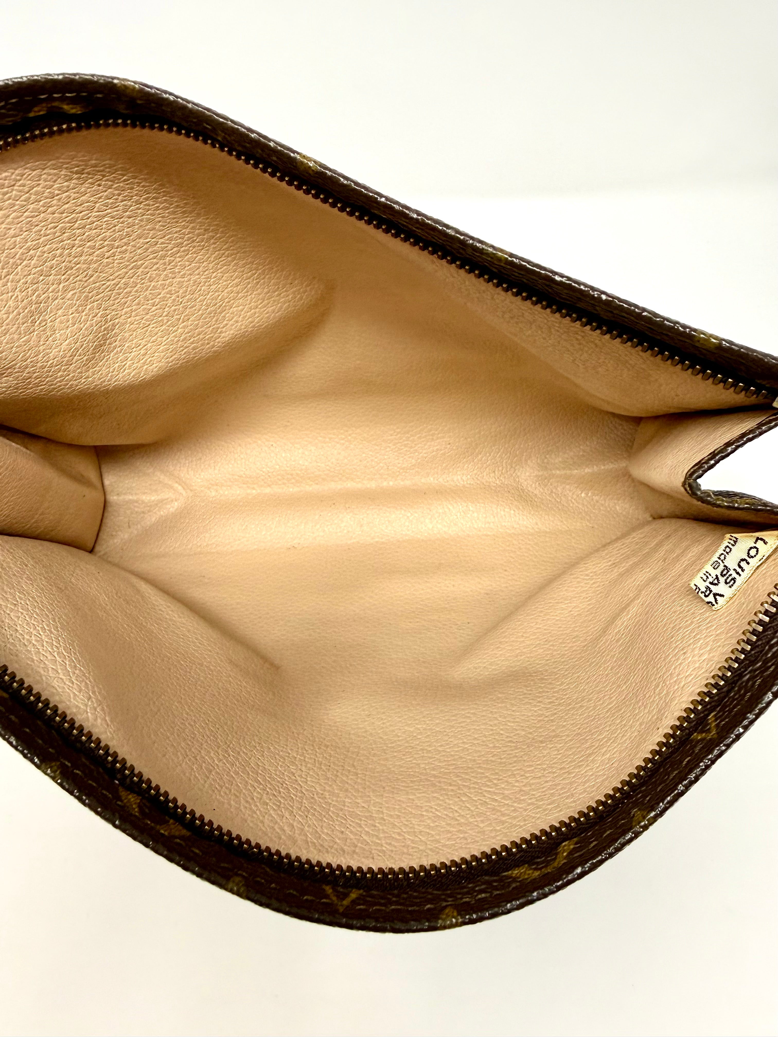 Vintage Louis Vuitton Monogram Toiletry Pouch Clutch – 833 (March 1983)