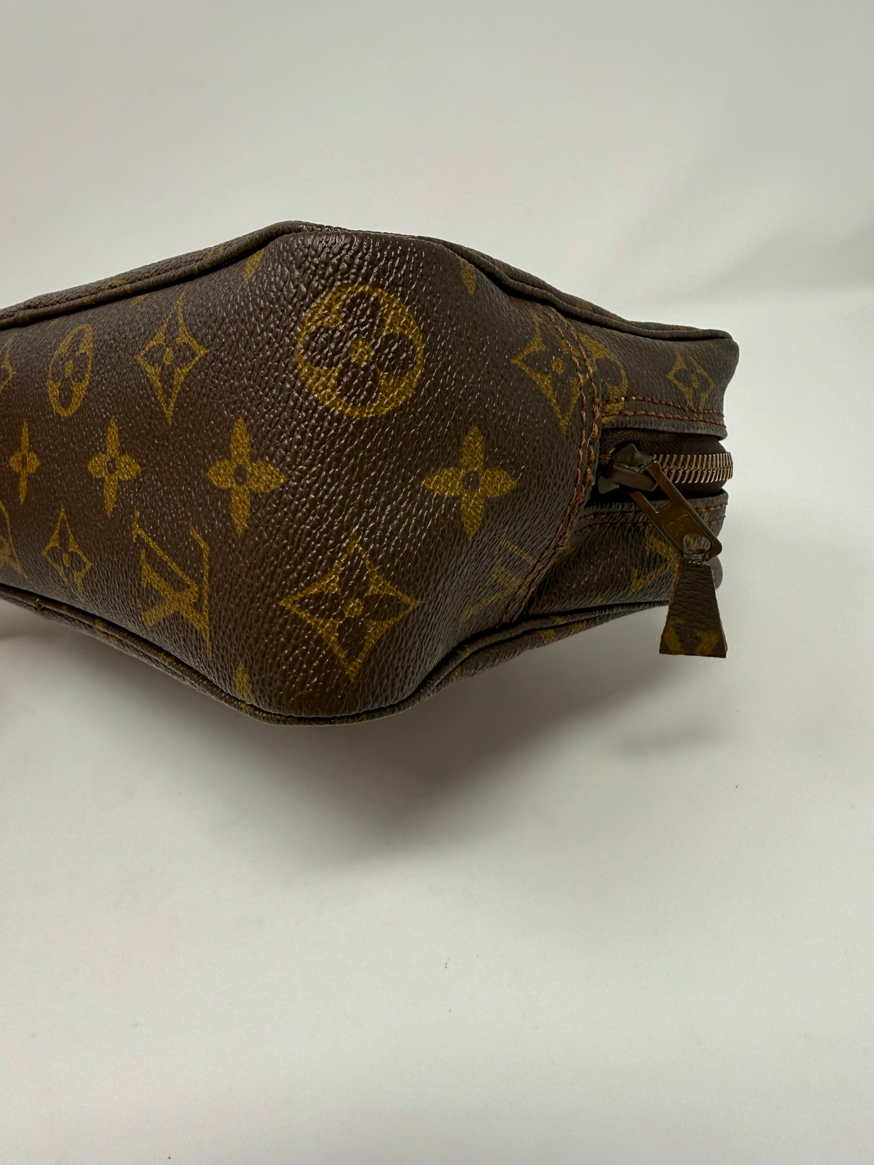Louis Vuitton Vintage Trousse Toilette 23 Monogram | Pre-Date Code
