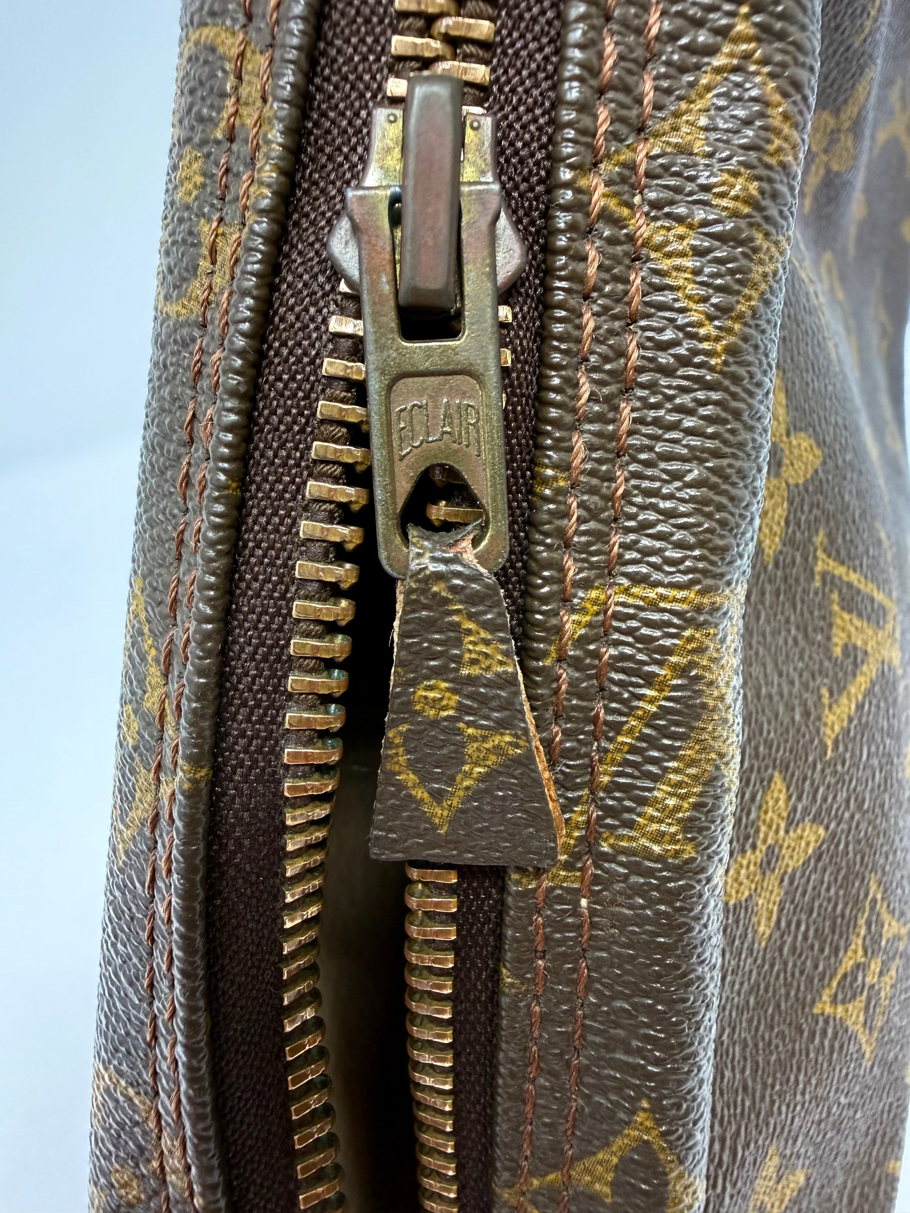Louis Vuitton Vintage Trousse Toilette 23 Monogram | Pre-Date Code
