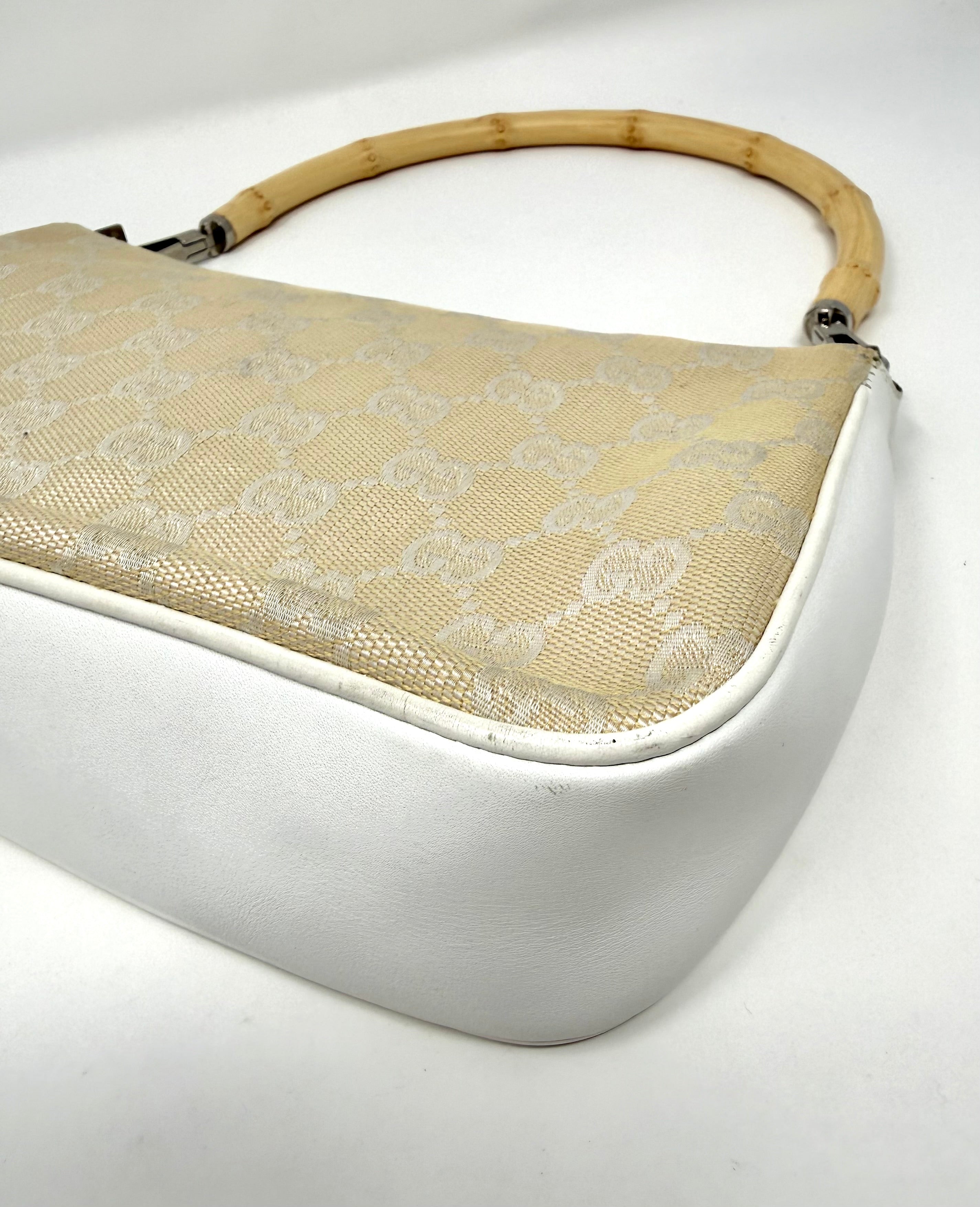 Gucci GG Canvas Bamboo Handle Pochette in Beige & White
