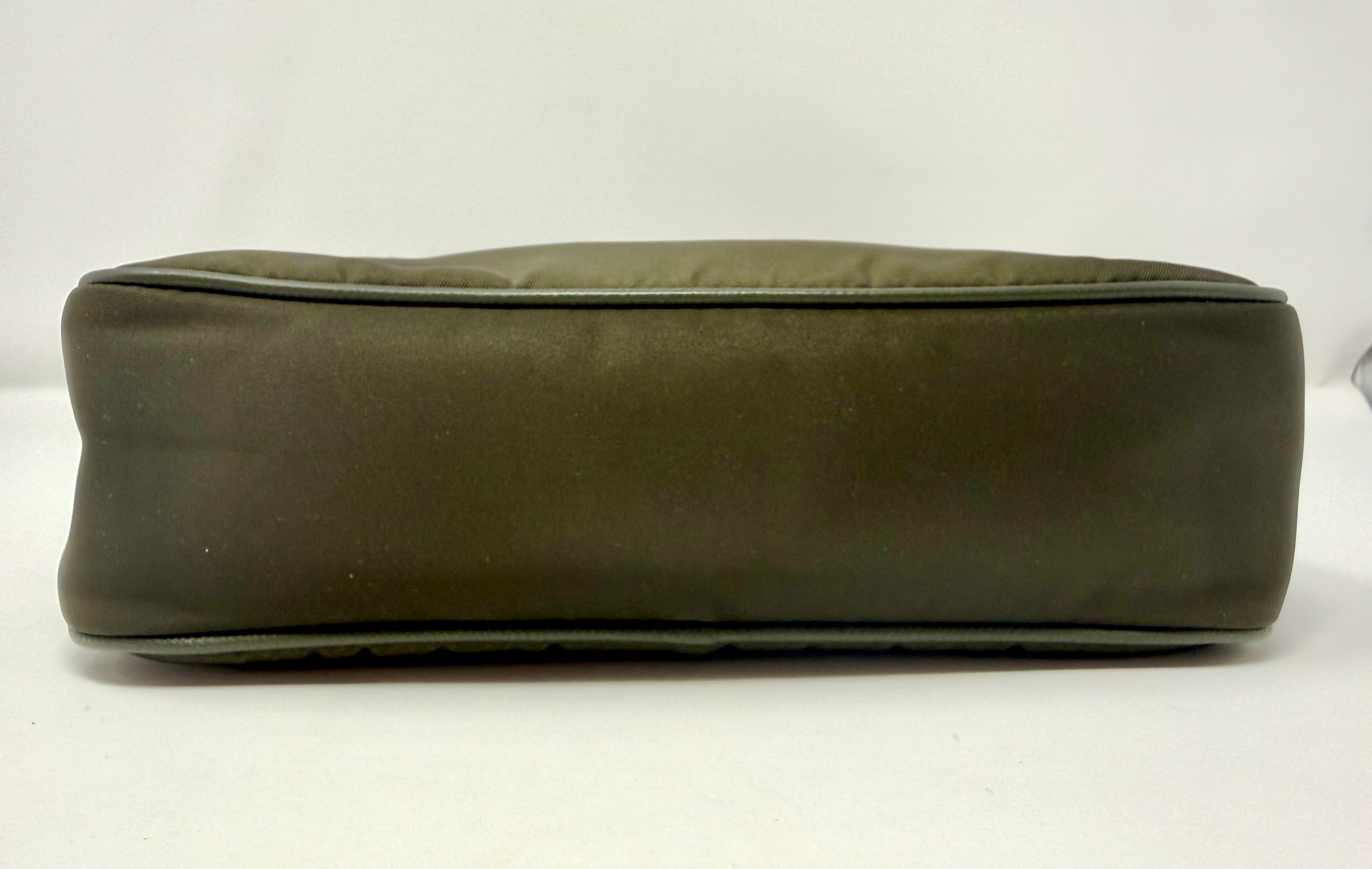 Prada Re-Edition 2005 Nylon Shoulder Bag in Deep Green