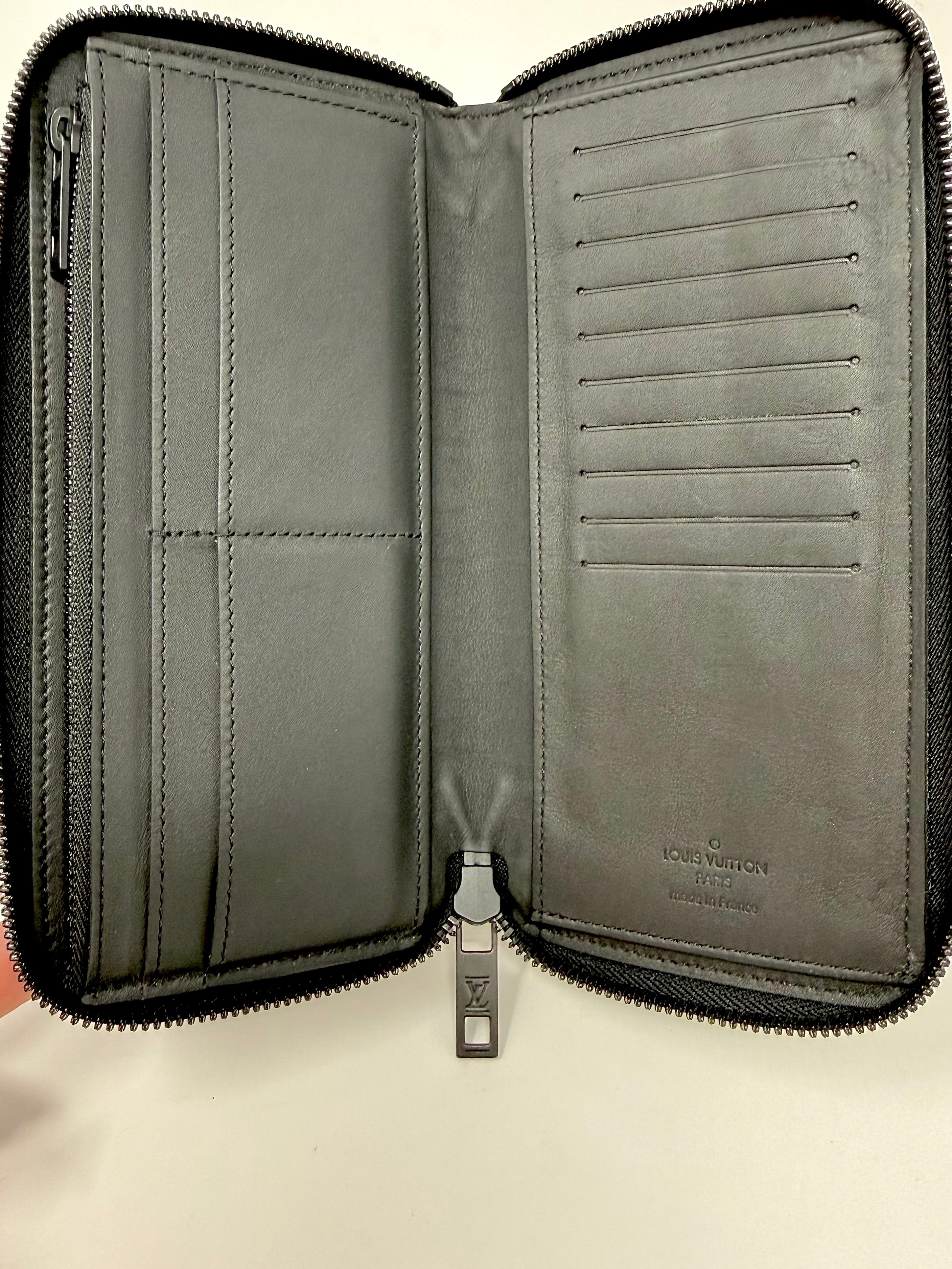 Louis Vuitton Aerogram Zippy Wallet Vertical – Black Leather | Full Set