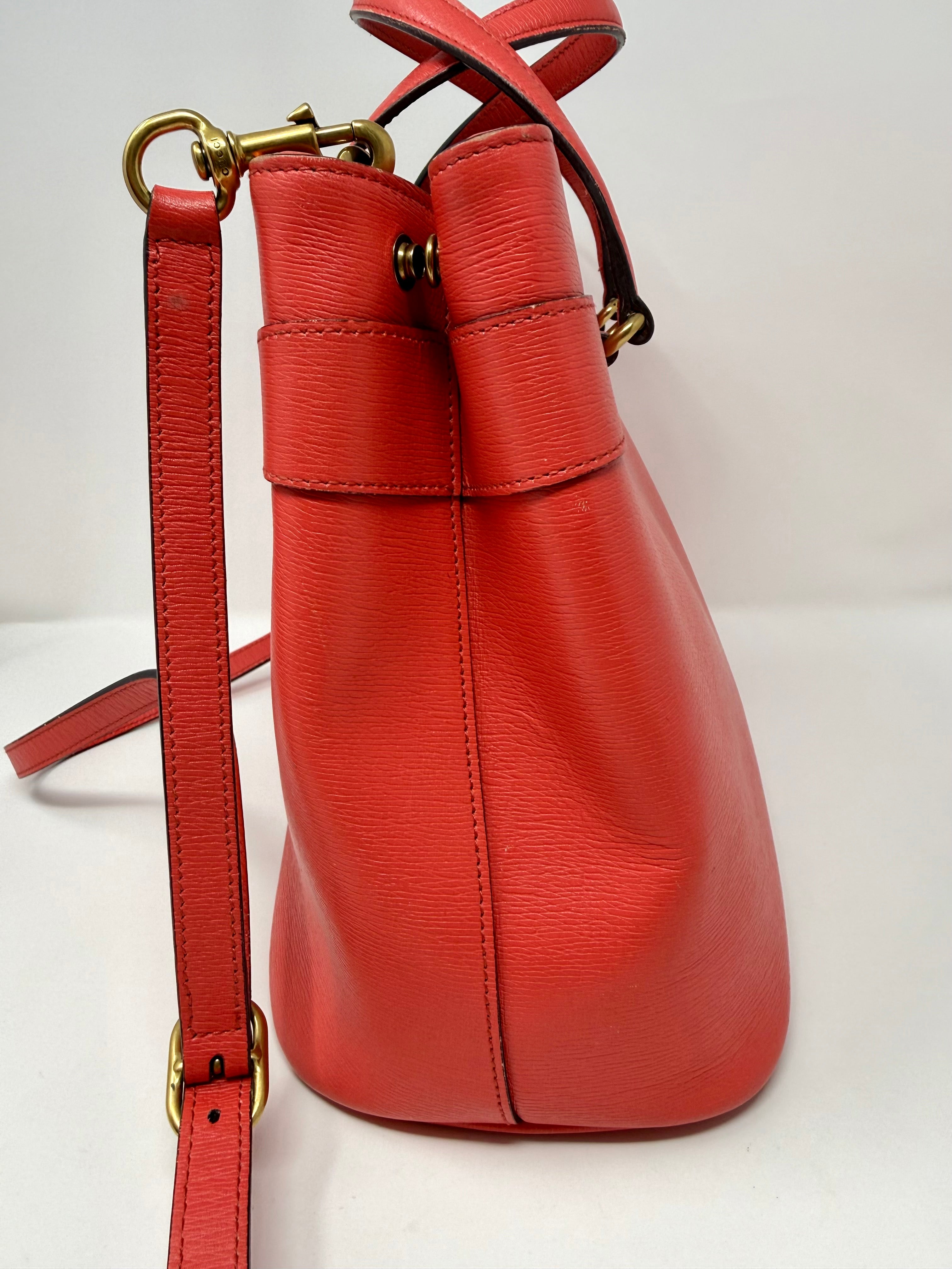 Gucci Bright Bit Medium Leather Tote in Coral