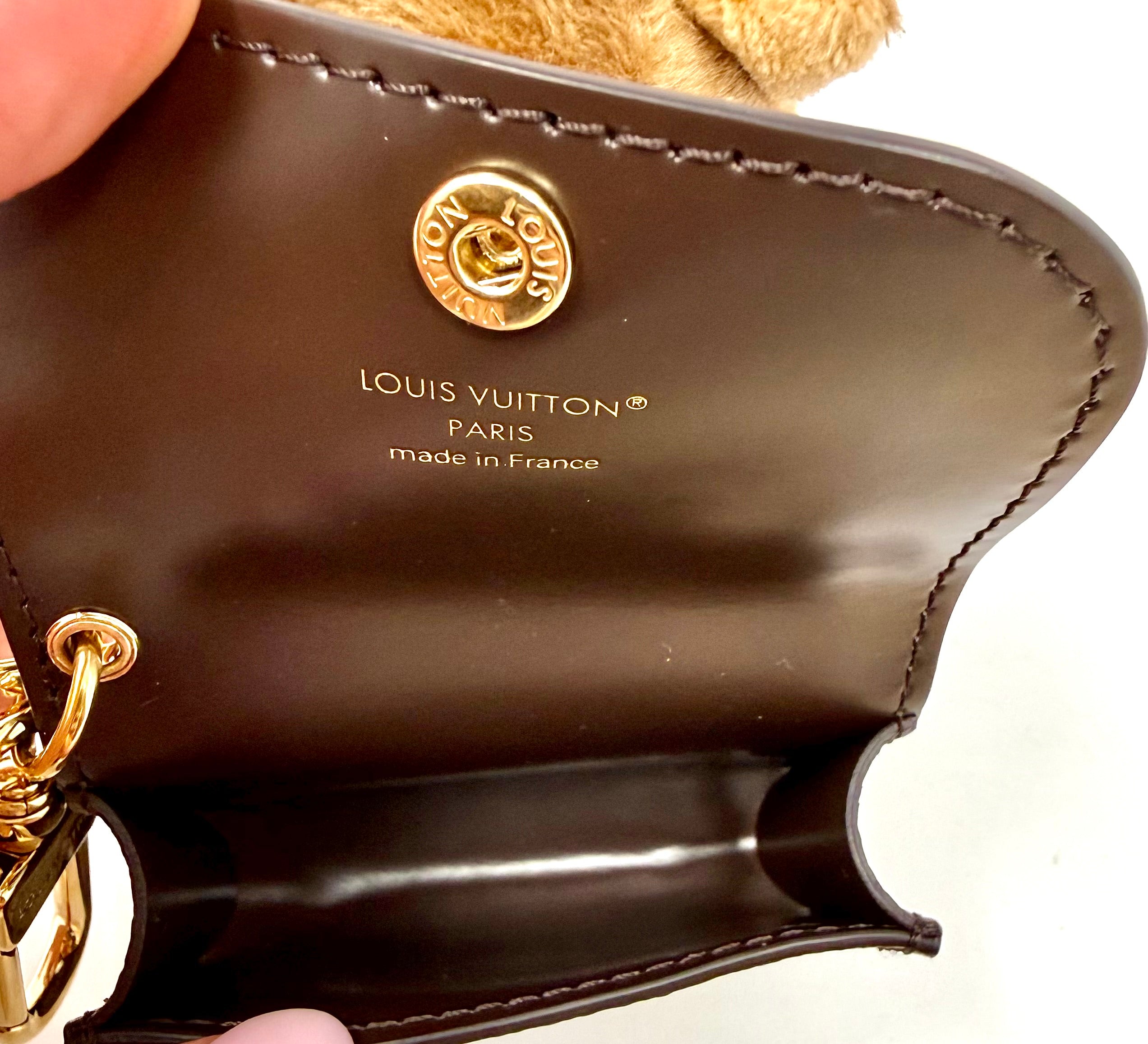 Louis Vuitton LV Cute Cat Pouch Earphone Case – Monogram M03748, Like New