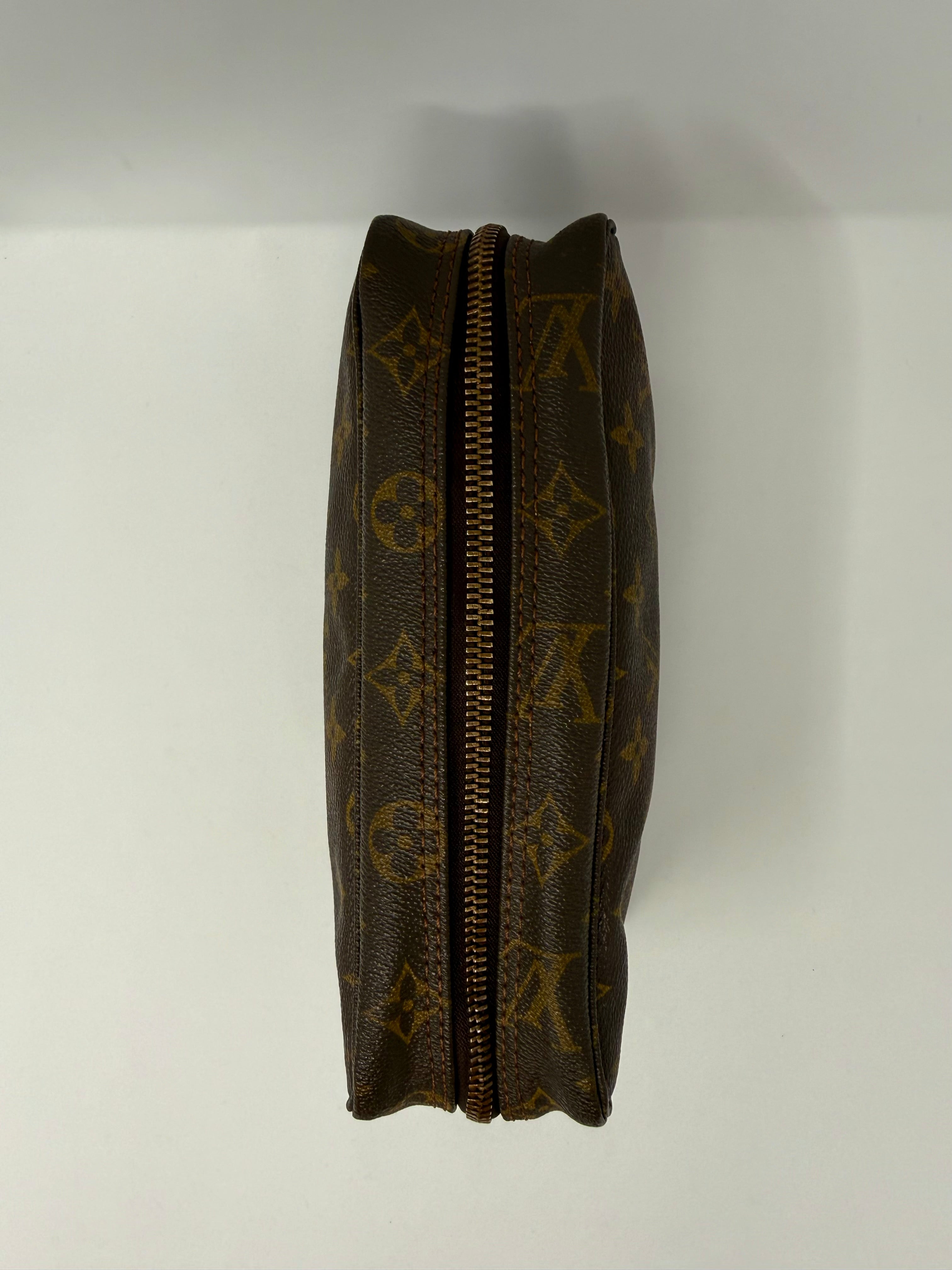 Louis Vuitton Vintage Trousse Toilette 23 Monogram | Pre-Date Code