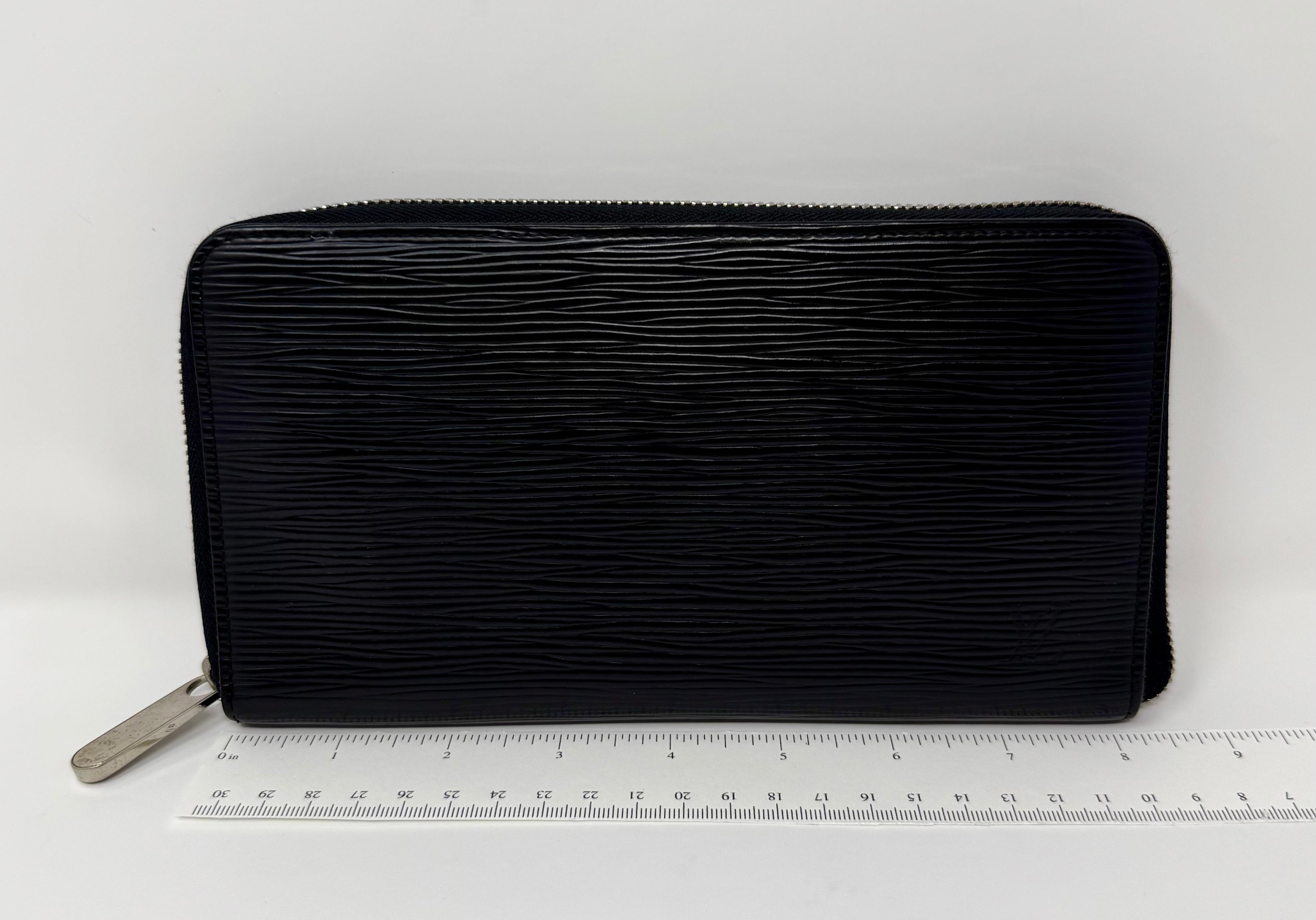 Louis Vuitton Black Epi Leather Zippy Organizer Wallet, SN5008 (2008)