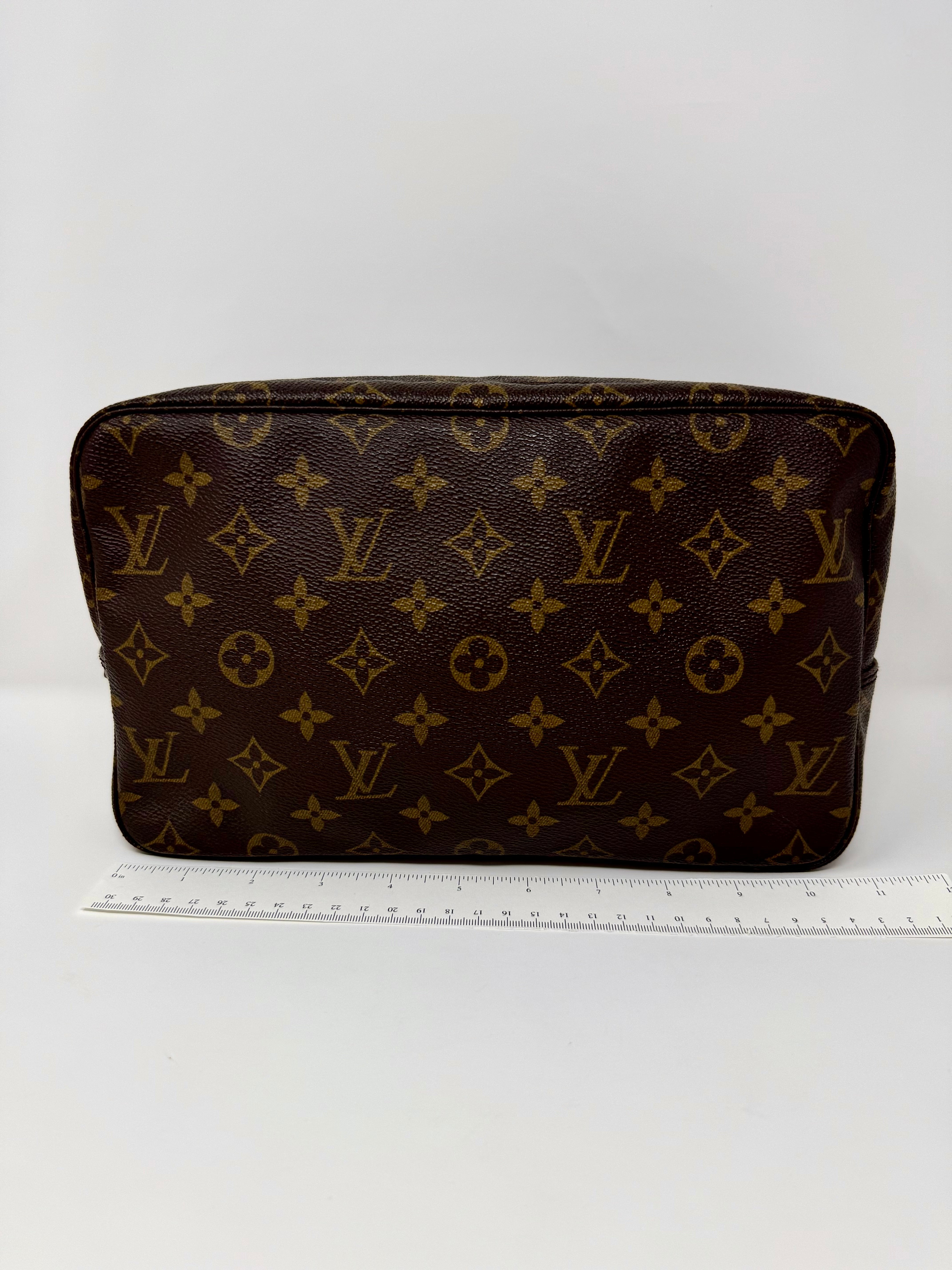 Louis Vuitton Vintage Monogram Trousse Toilette 28 – 874 TH
