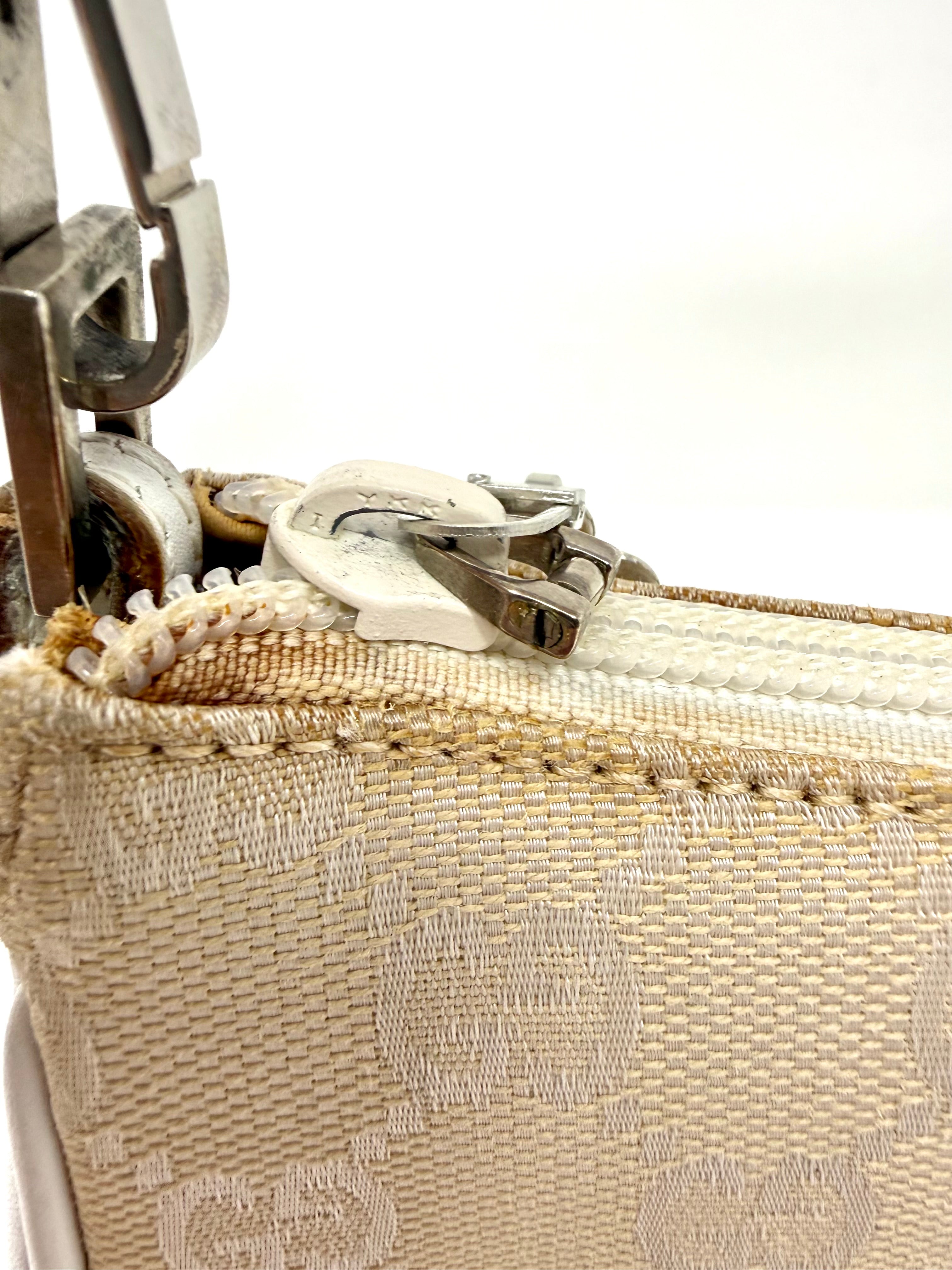 Gucci GG Canvas Bamboo Handle Pochette in Beige & White
