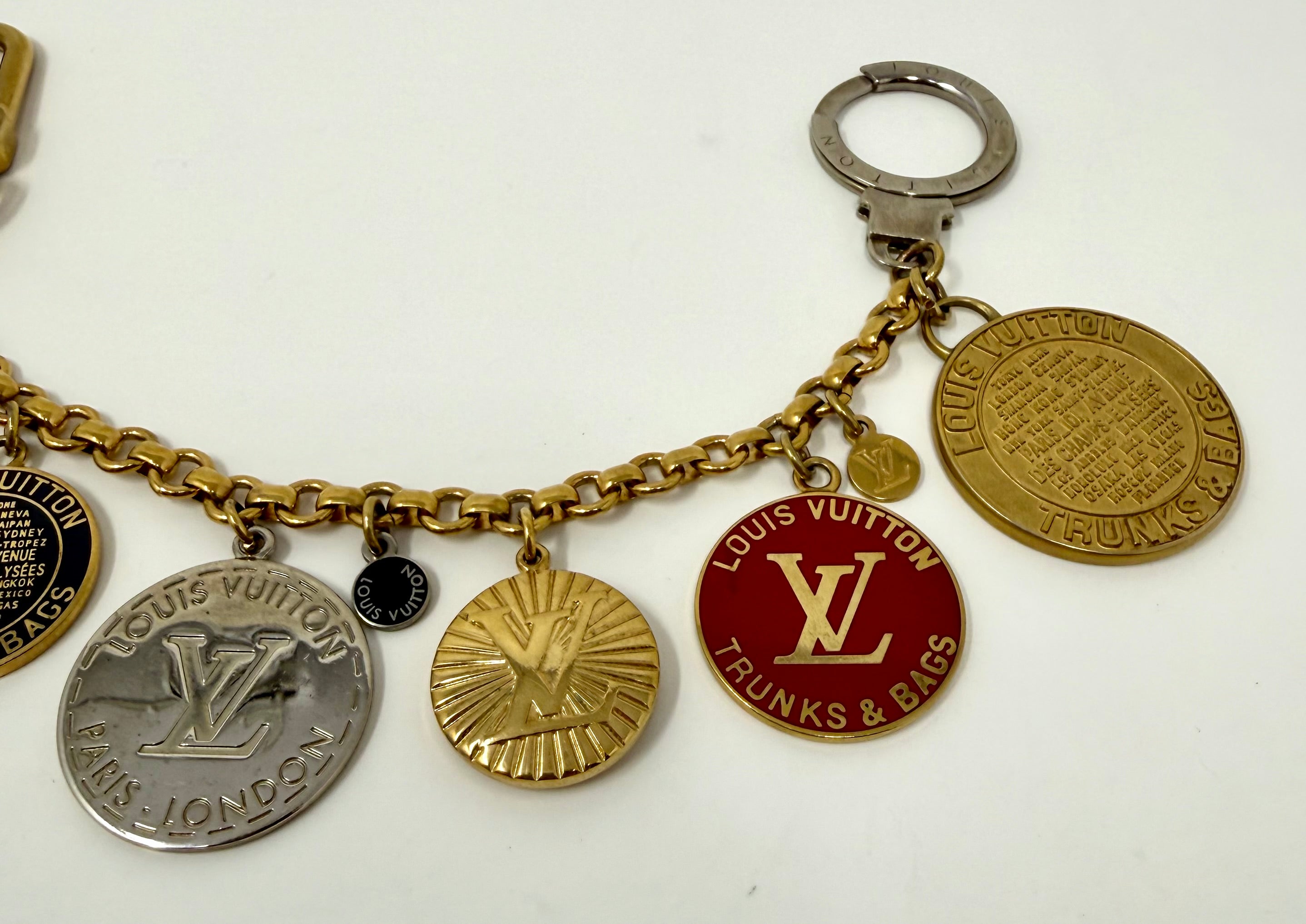 Louis Vuitton Trunks & Bags Chaîne Bag Charm/ Chain – Multicolor (Discontinued)