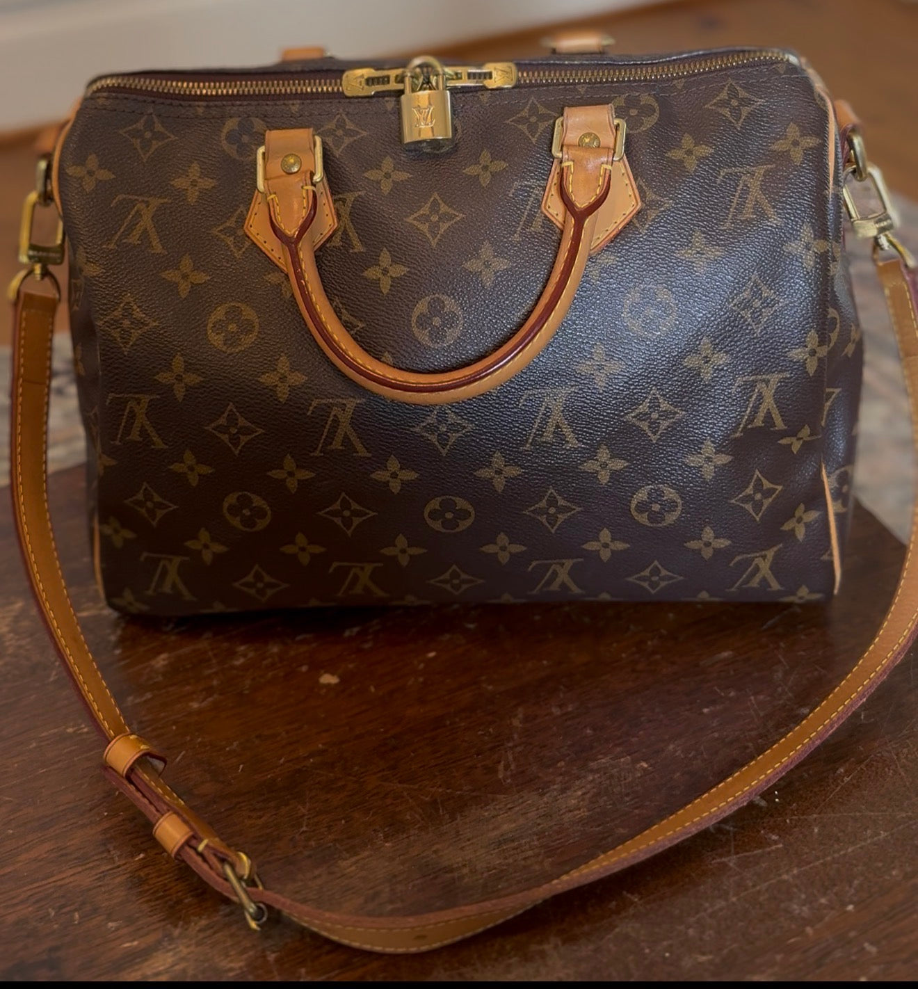 Louis Vuitton Speedy 30 Bandoulière – Classic Monogram Crossbody, 2013