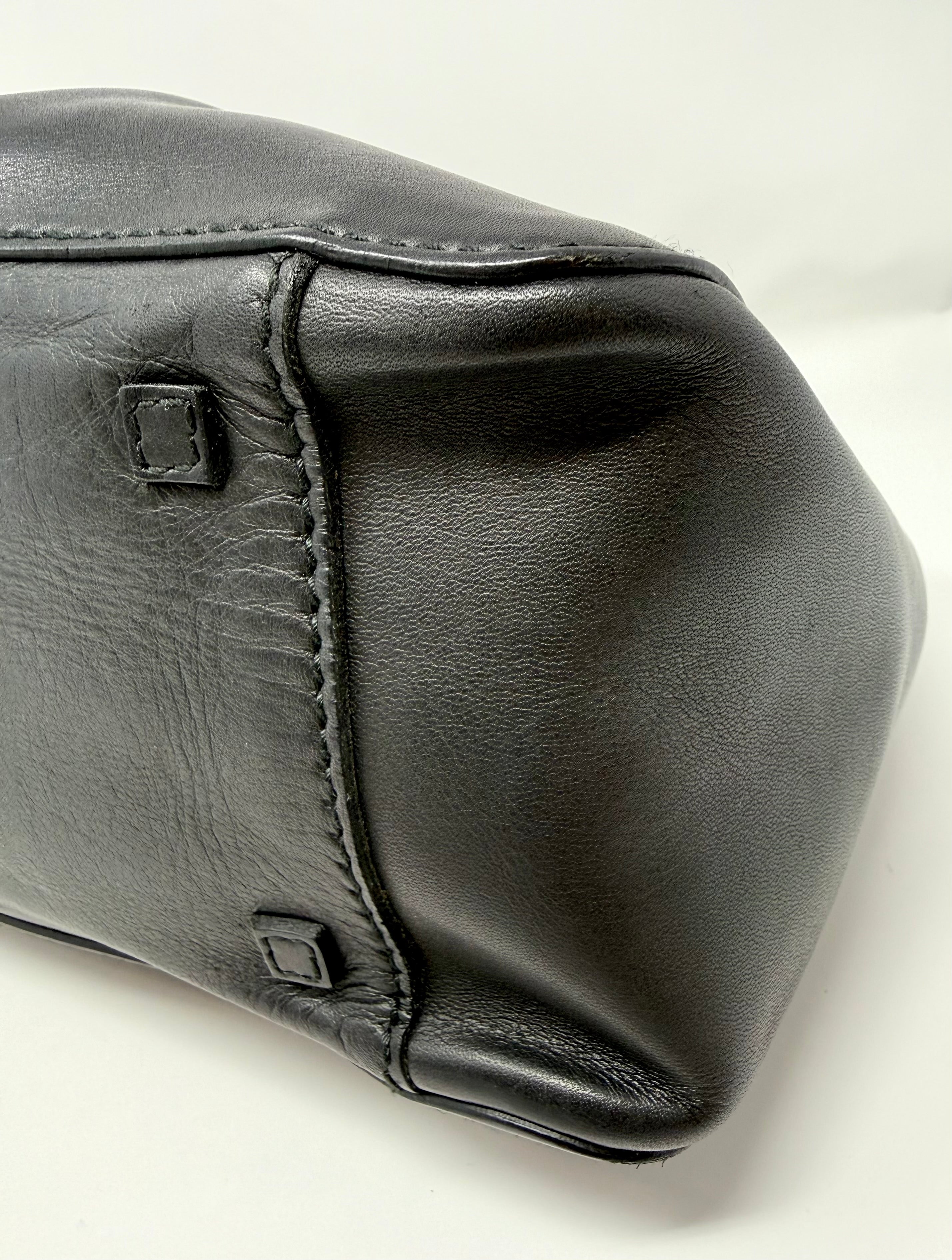 Vintage Gucci Vitello Black Calfskin Tote with Pouch