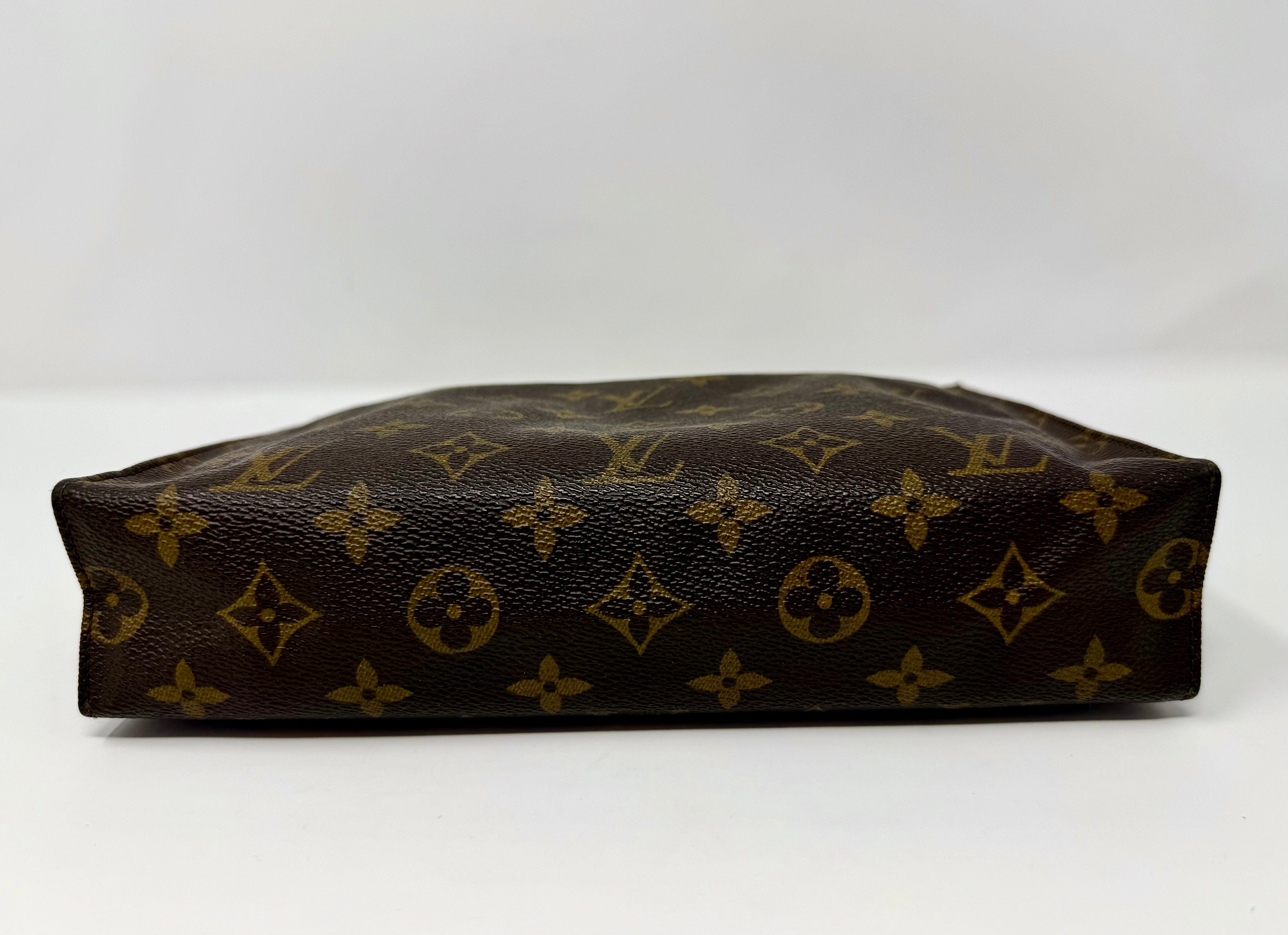 Vintage Louis Vuitton Monogram Toiletry Pouch Clutch – 833 (March 1983)
