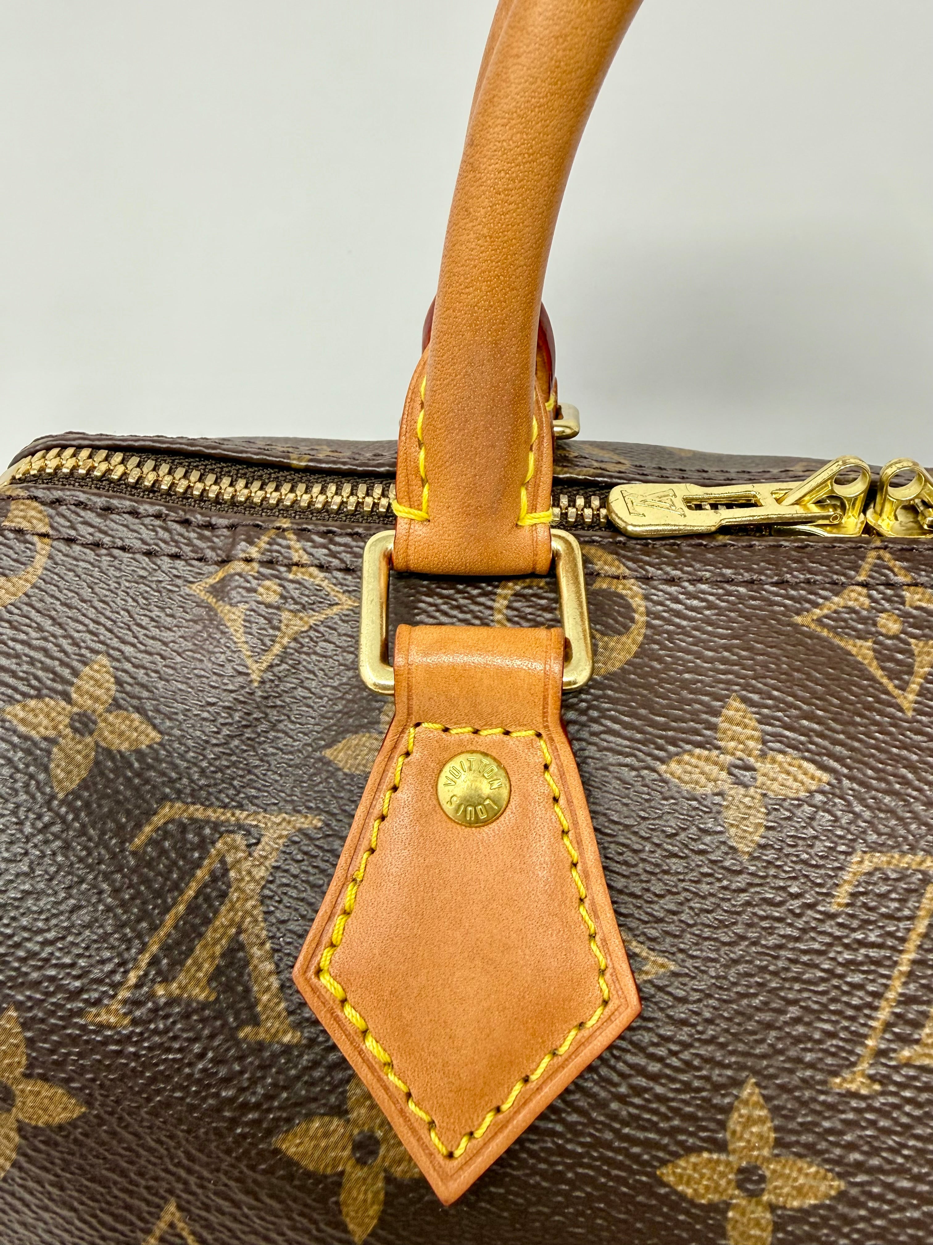 Louis Vuitton Speedy 25 Bandoulière – Monogram Canvas, Modern Version, Post 2021 (Microchipped)