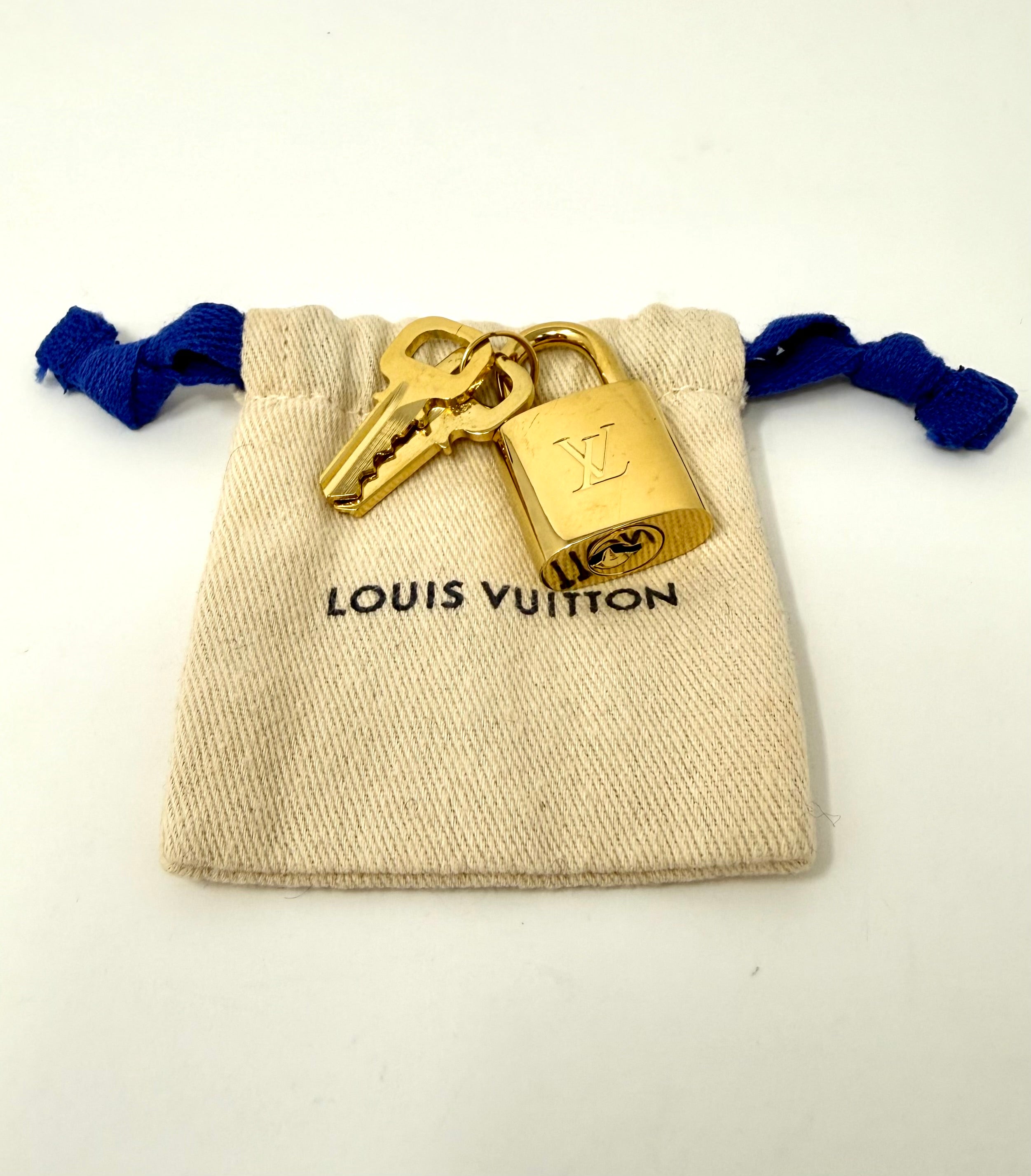 Louis Vuitton Brass Padlock & Two Key Set – Lock #434