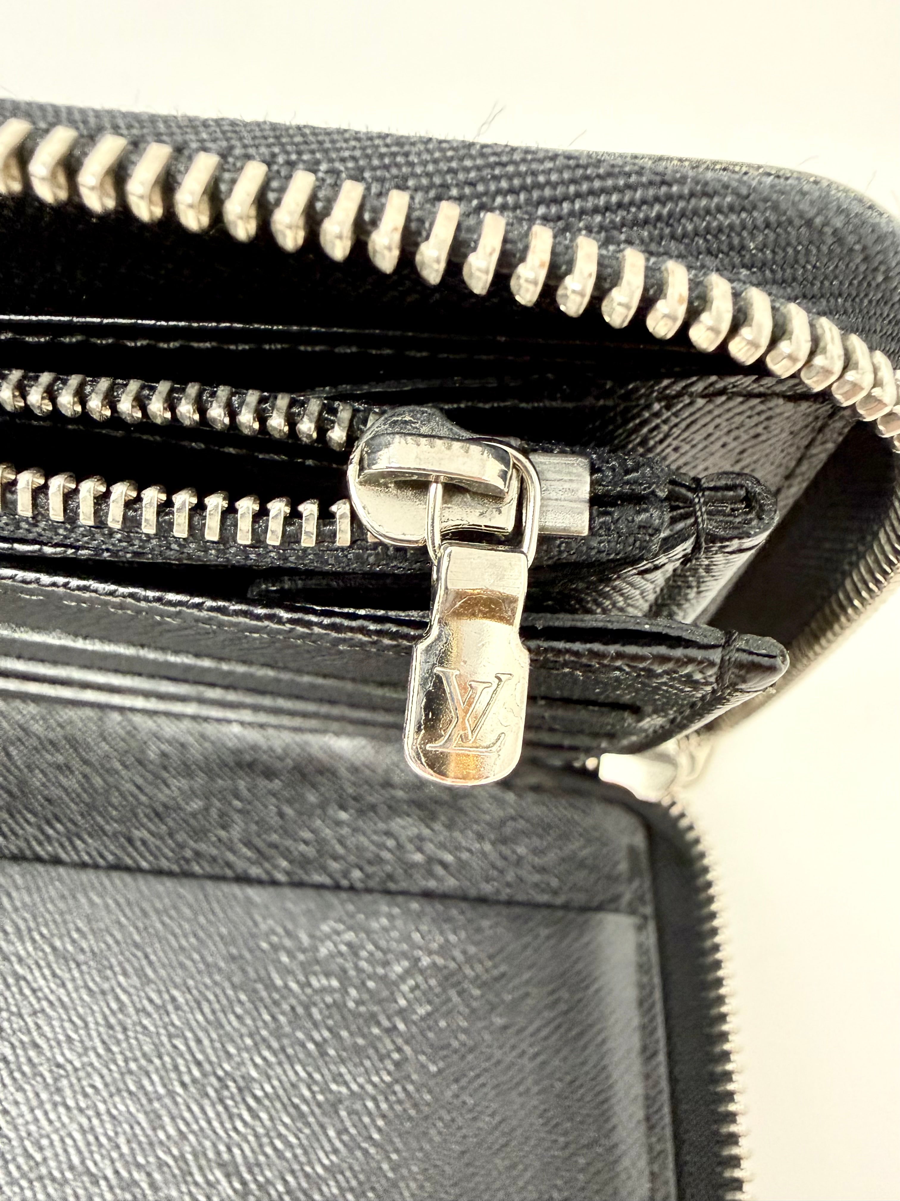 Louis Vuitton Black Epi Leather Zippy Organizer Wallet, SN5008 (2008)