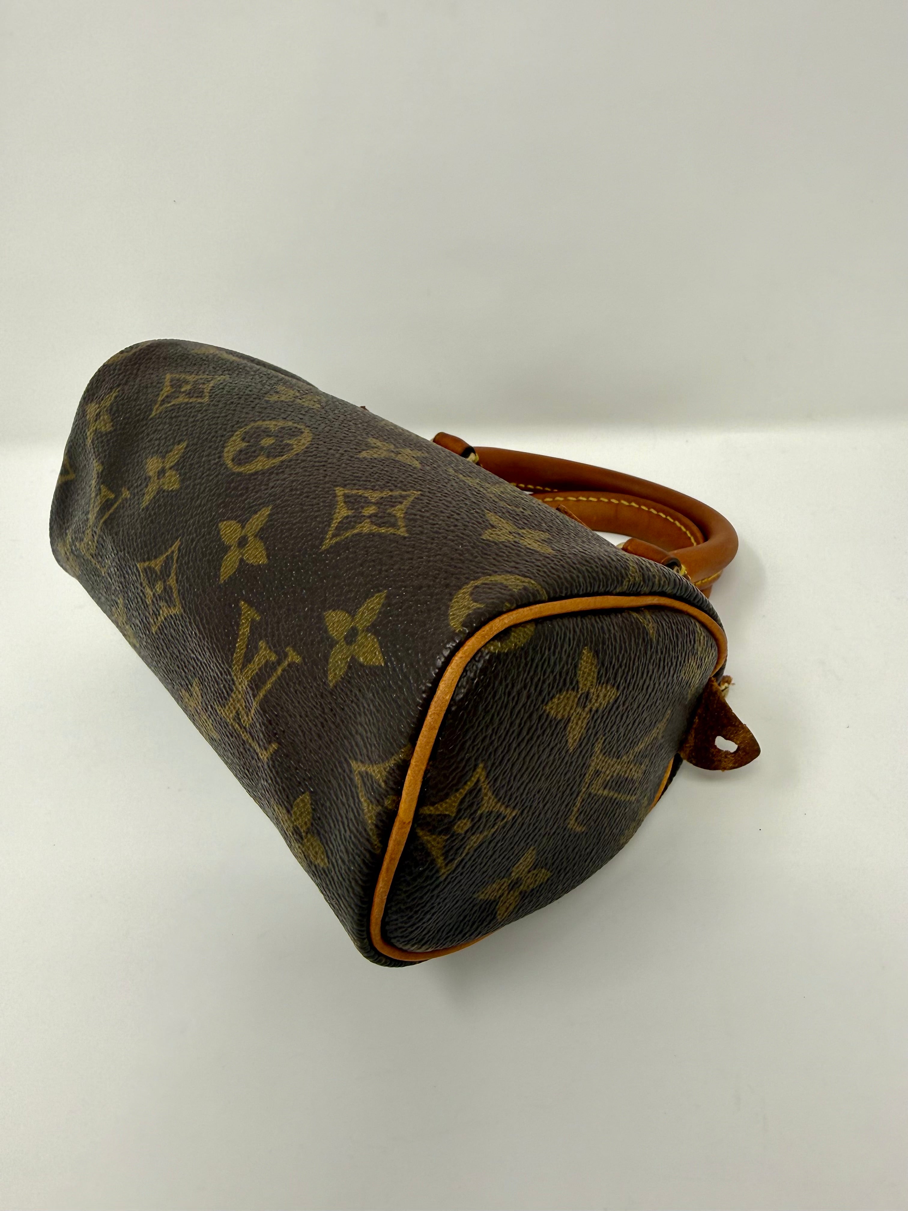 Louis Vuitton Vintage Mini Speedy — 1990s