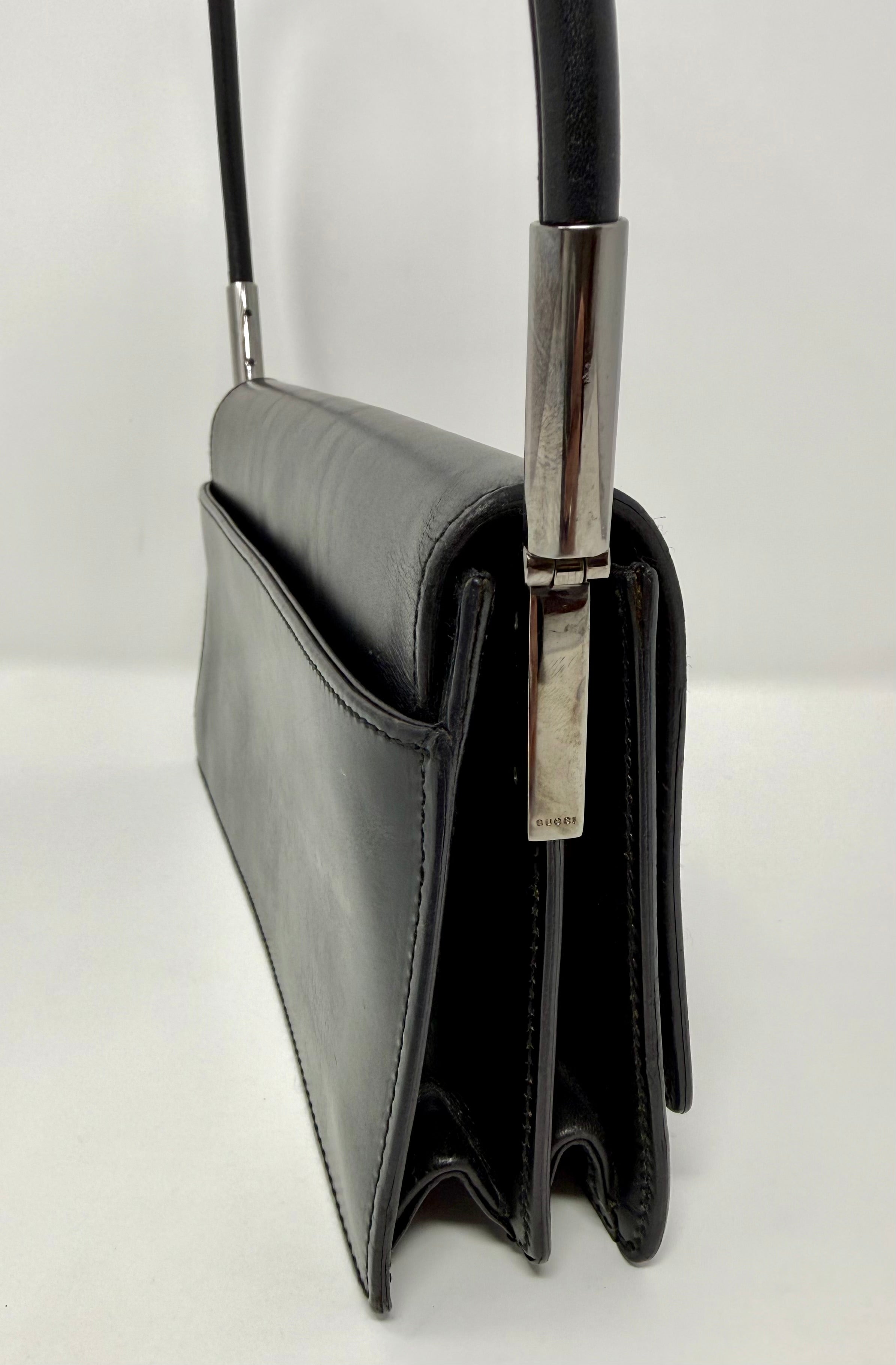 Gucci Vintage Black Leather Interlocking G Shoulder Bag