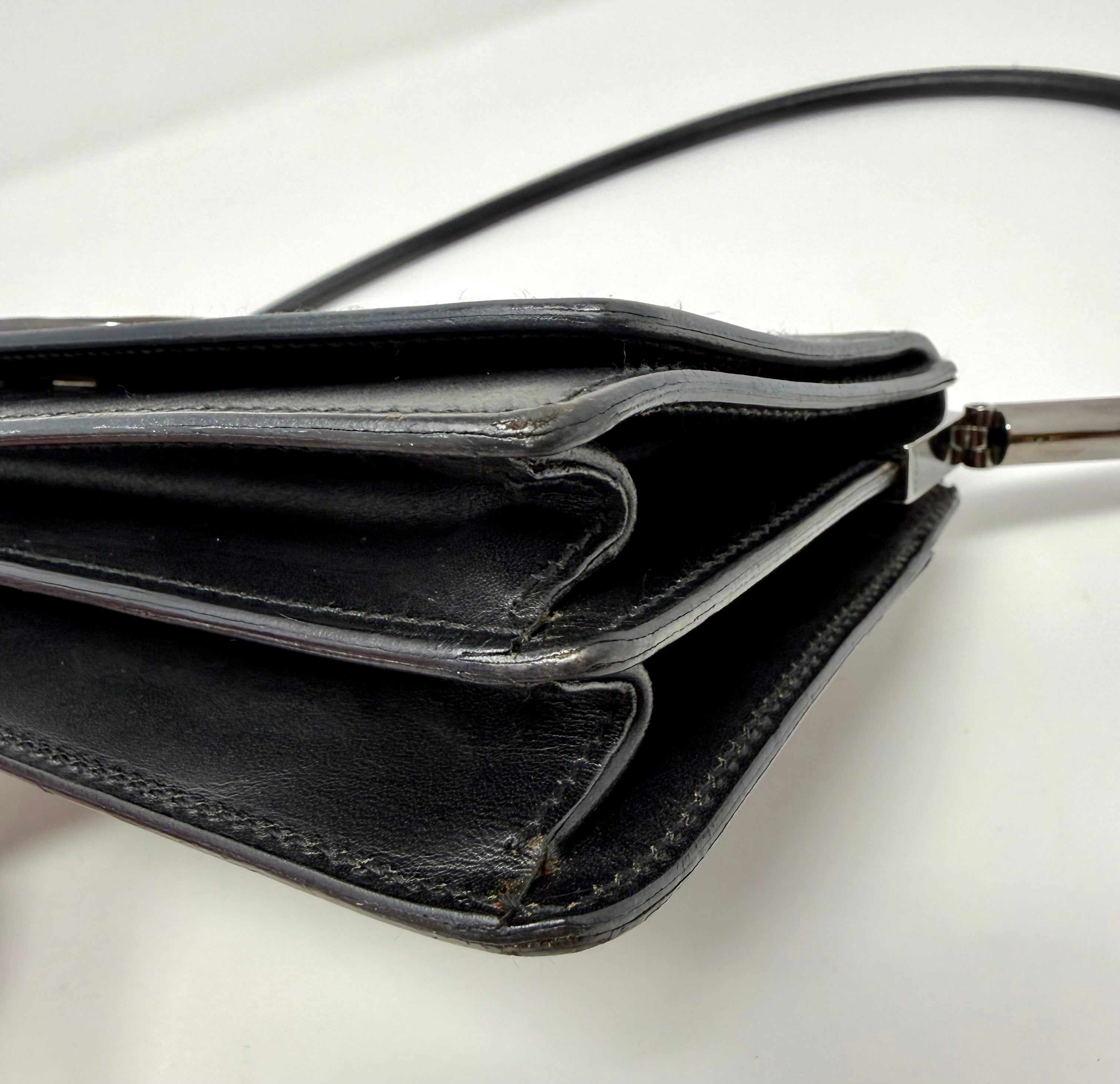 Gucci Vintage Black Leather Interlocking G Shoulder Bag