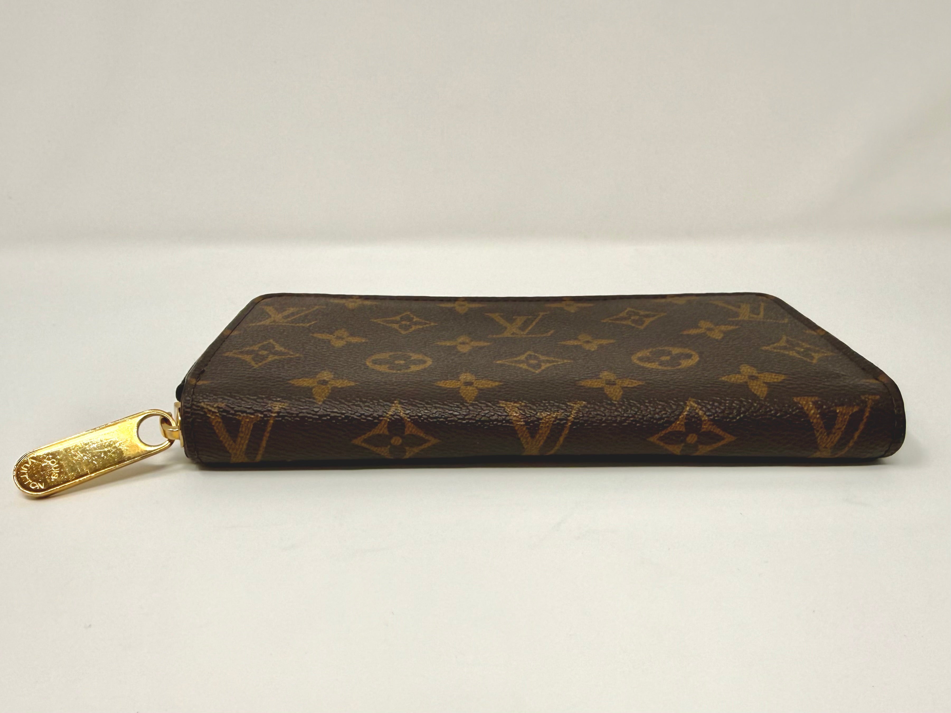 Louis Vuitton Monogram Zippy Wallet – Fuchsia Interior, 2018