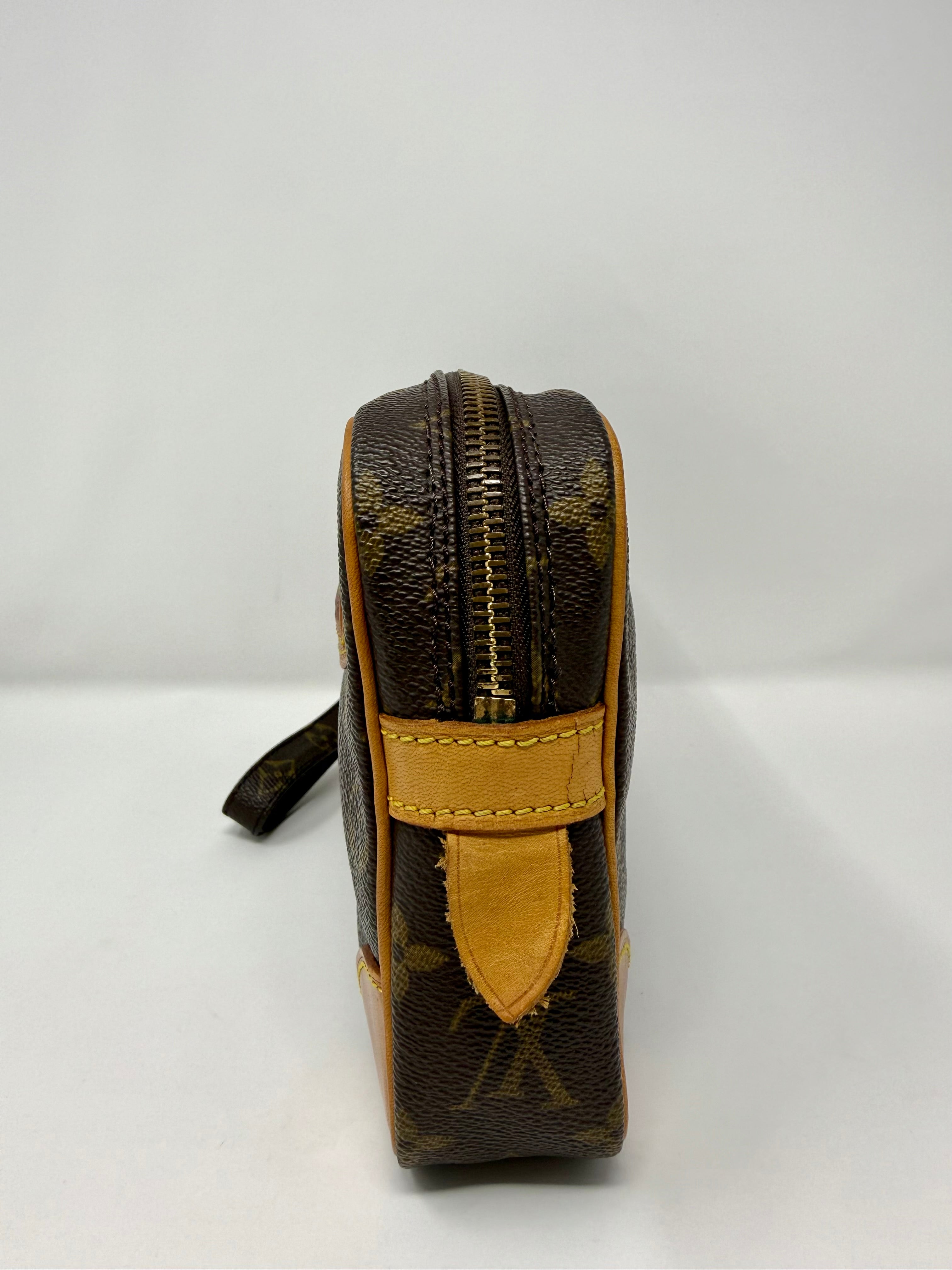 Louis Vuitton Marly Dragonne GM Monogram Clutch (TH8903)