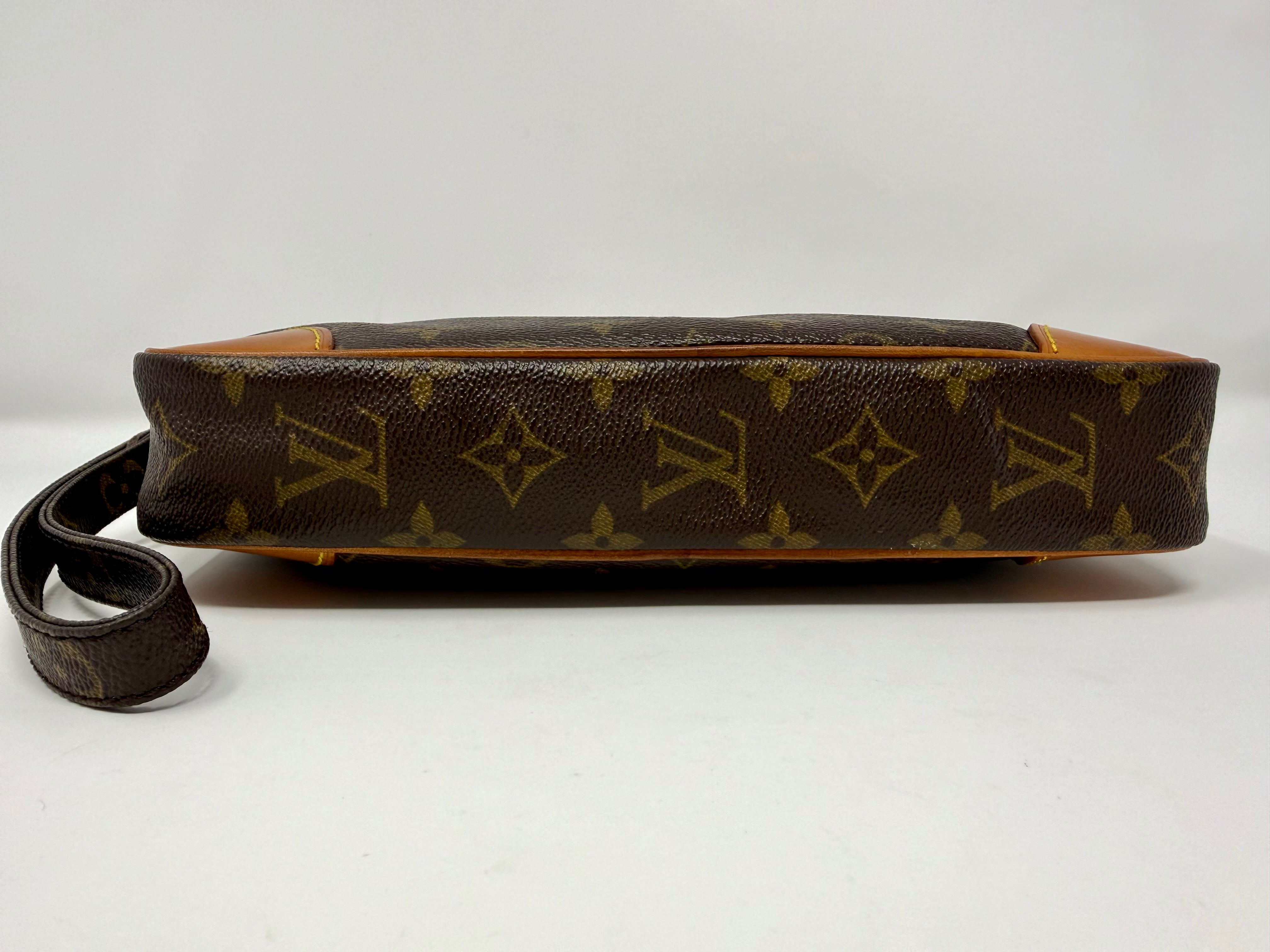 Louis Vuitton Marly Dragonne GM Monogram Clutch (TH8903)