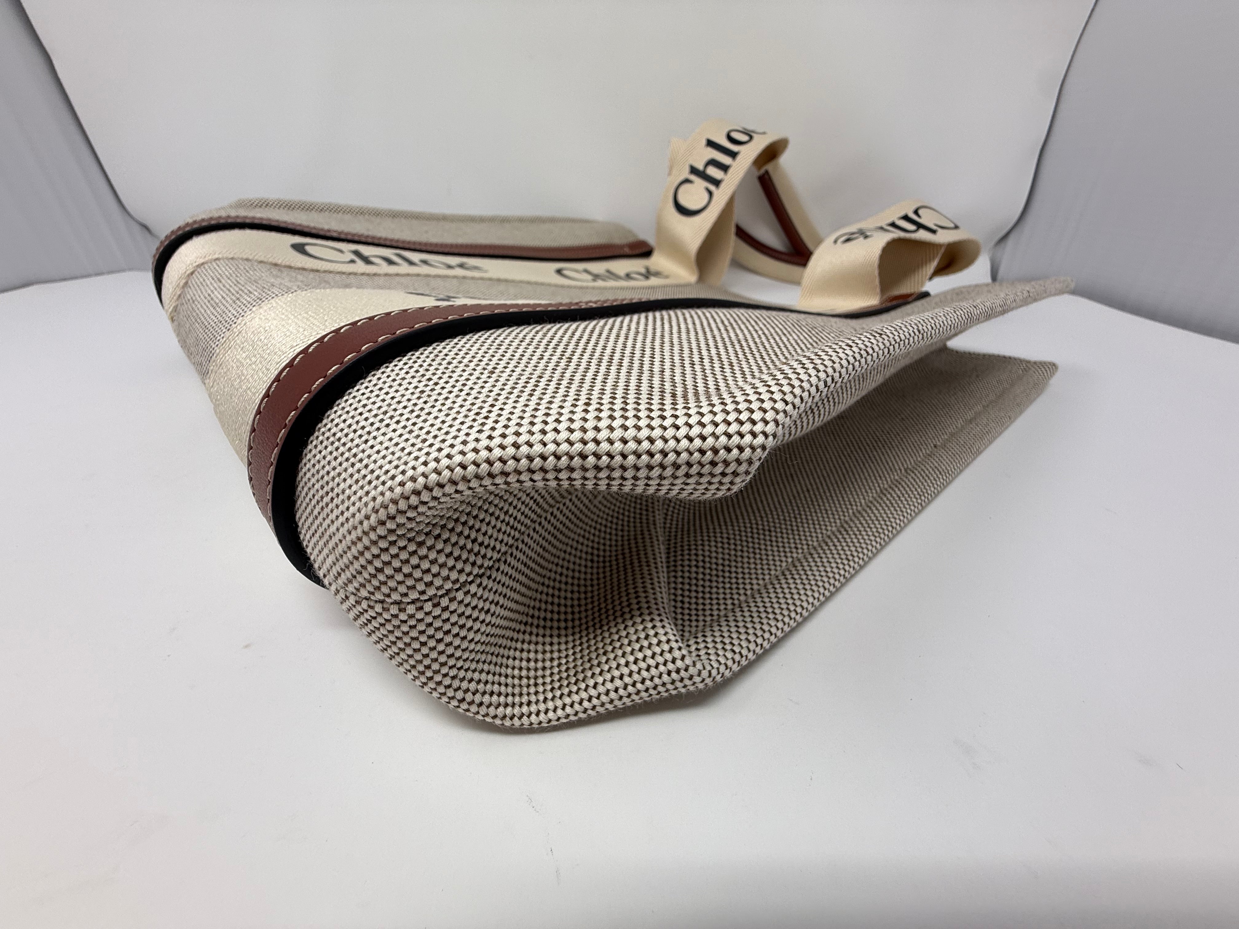 Chloé Medium Woody Tote, White & Brown, Like New