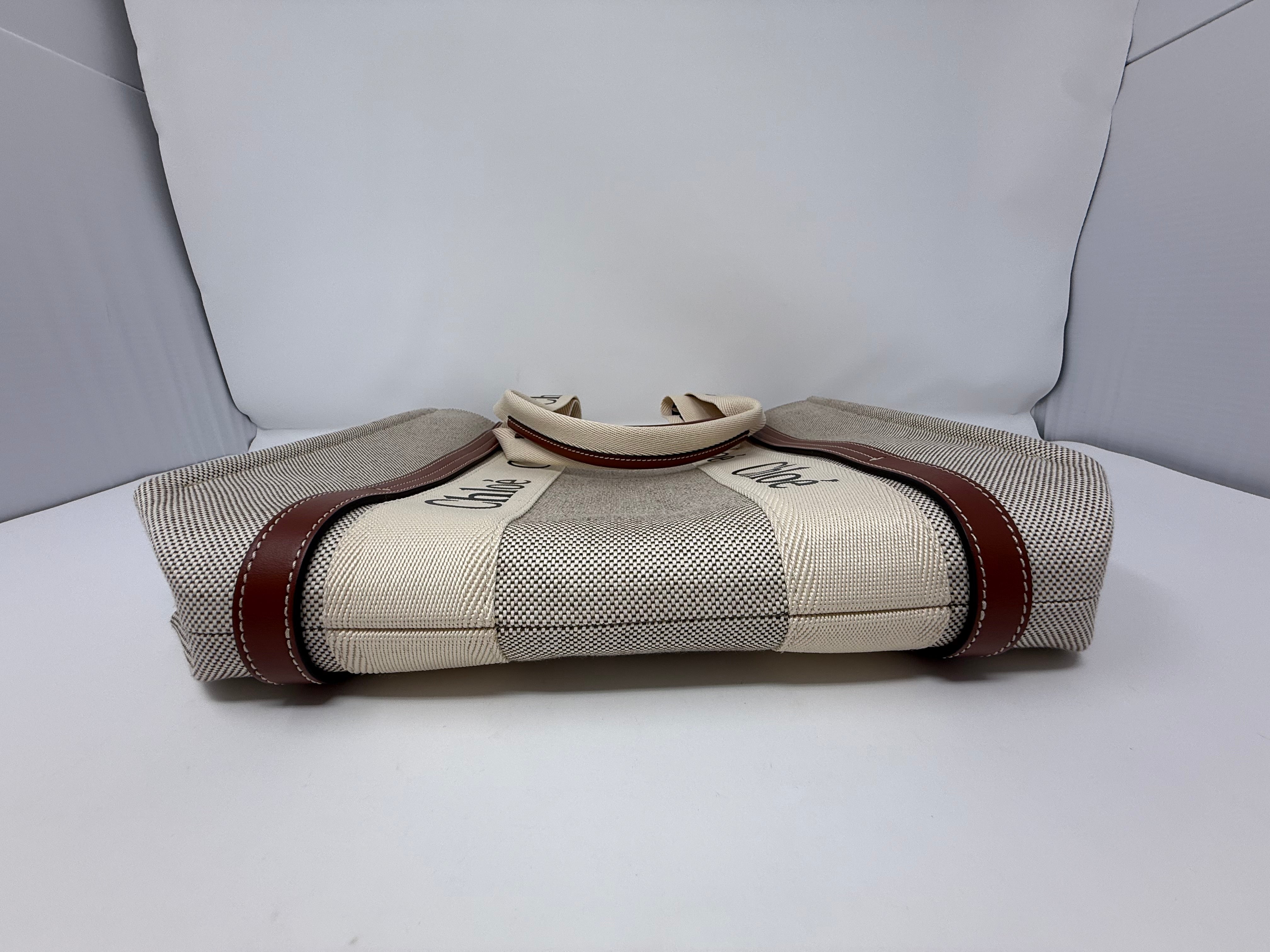 Chloé Medium Woody Tote, White & Brown, Like New