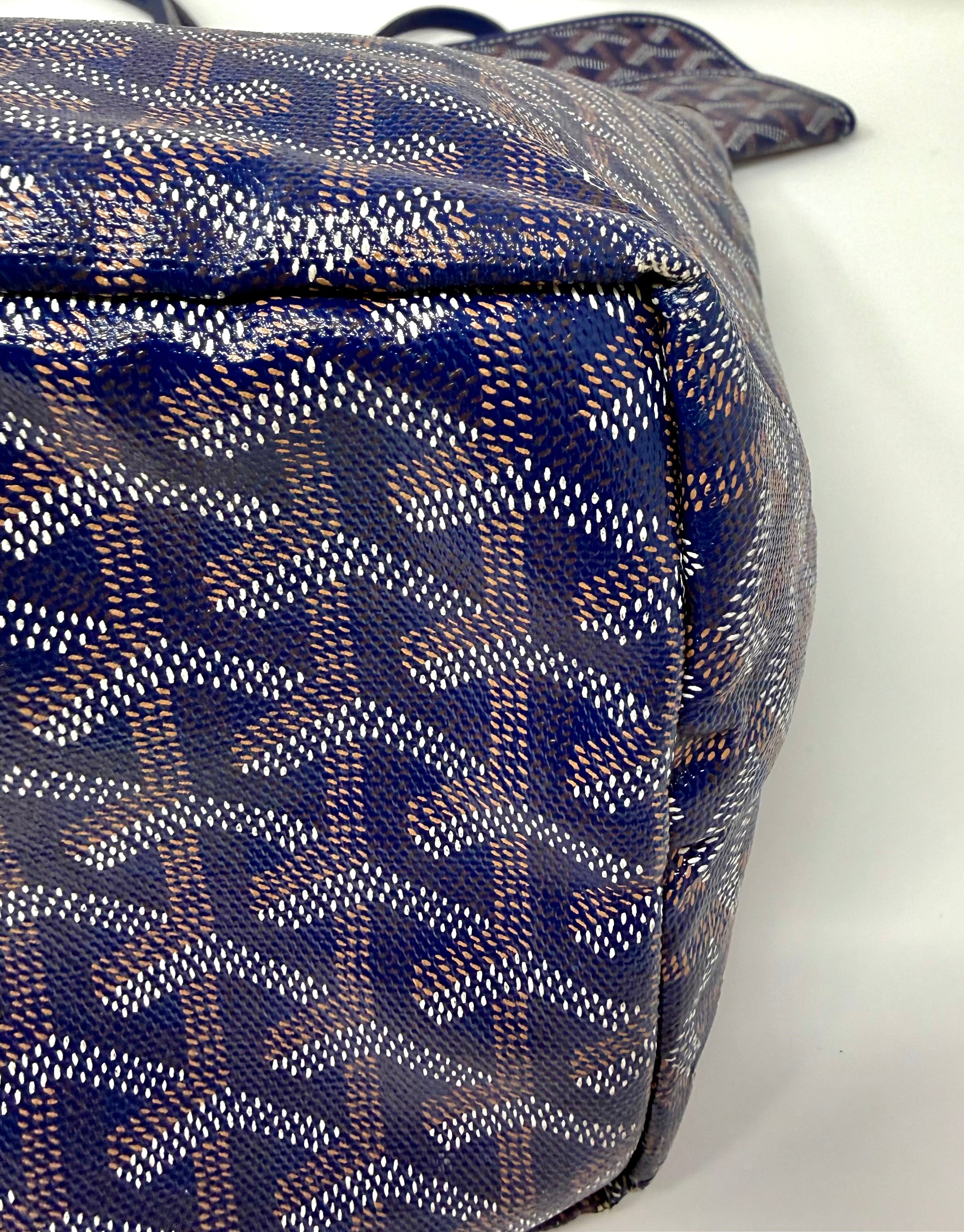 Goyard Saint Louis PM Tote – Navy Bleu Marine with attached pouch