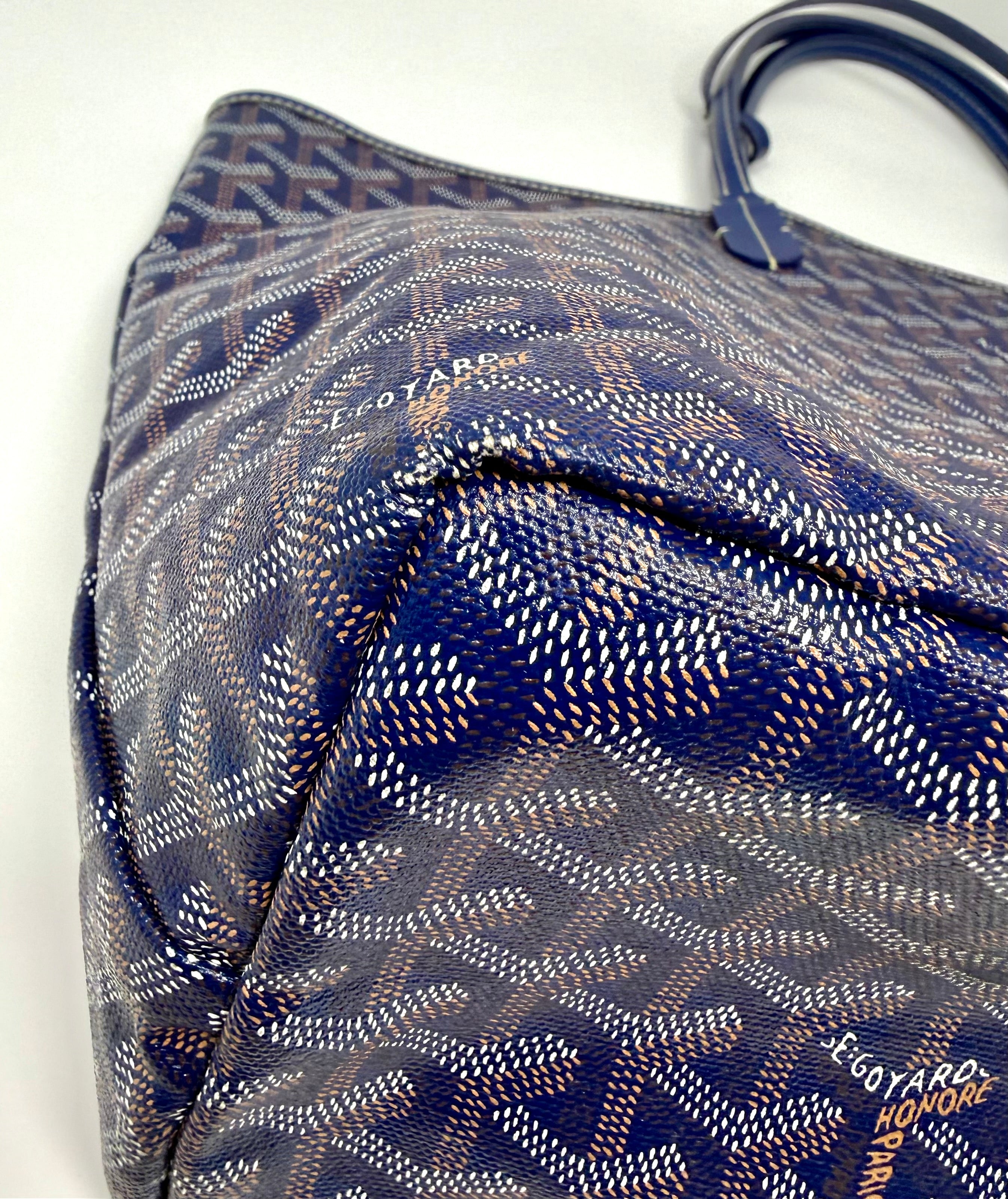 Goyard Saint Louis PM Tote – Navy Bleu Marine with attached pouch