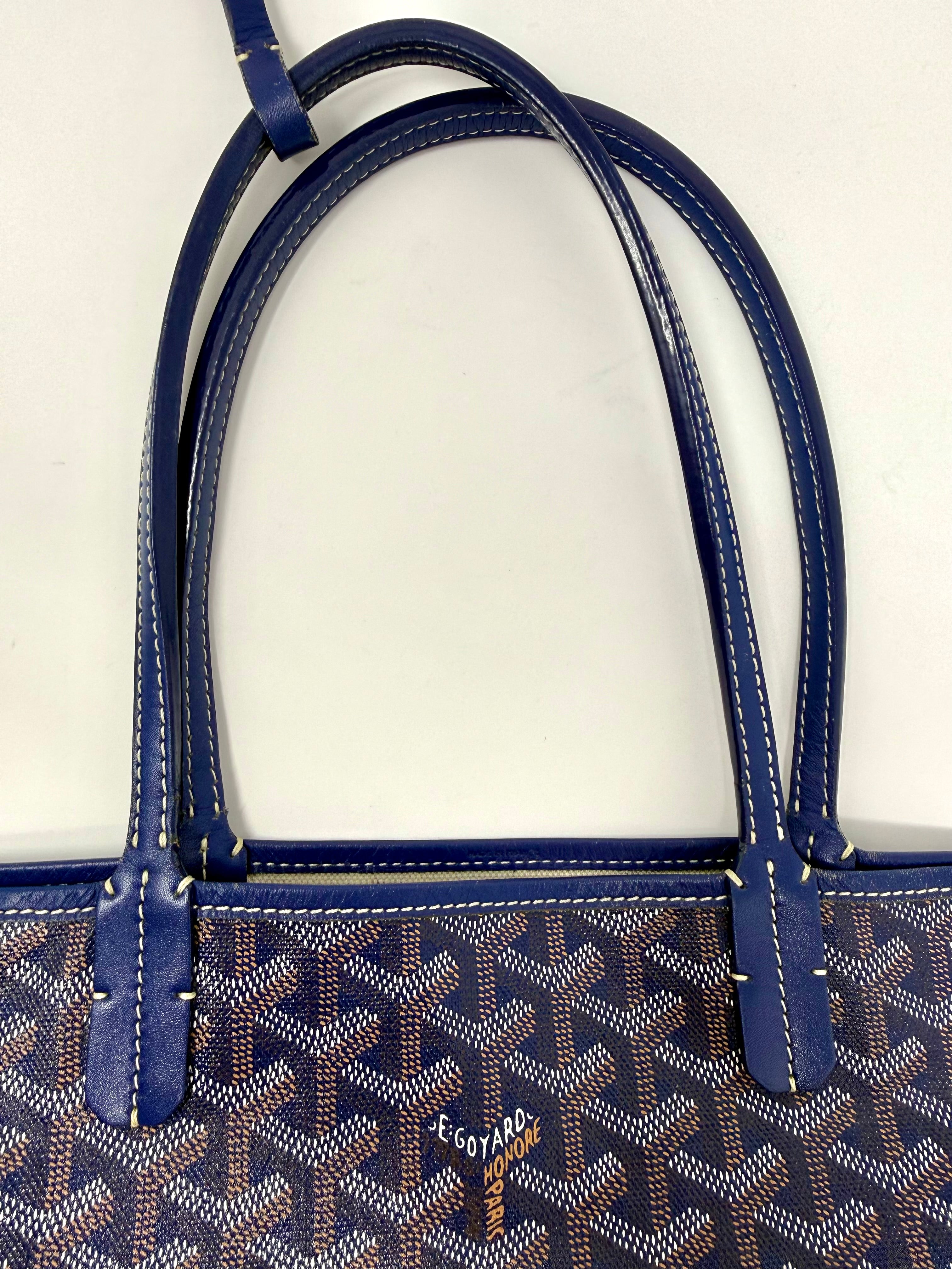 Goyard Saint Louis PM Tote – Navy Bleu Marine with attached pouch