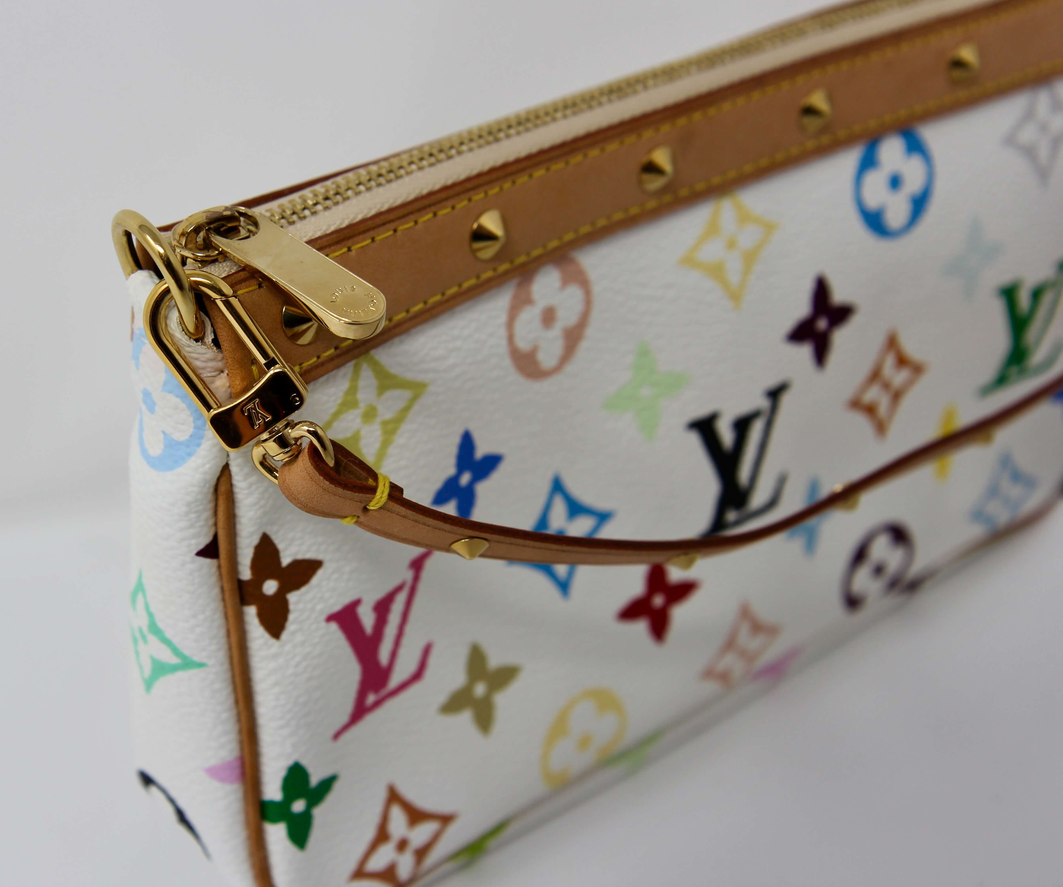 Louis Vuitton - Multicolor Pochette Accessoires Shoulder Bag