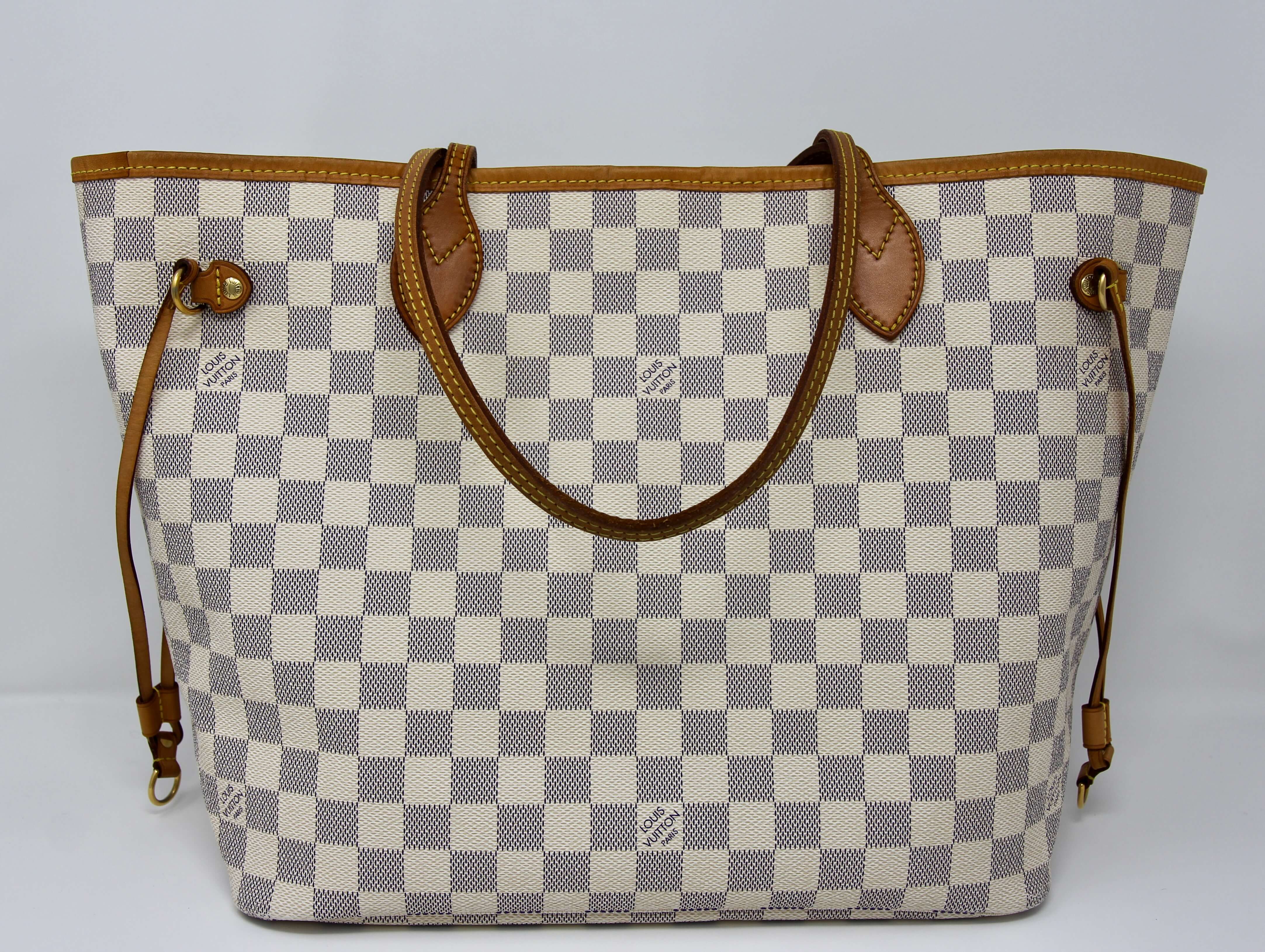 Louis Vuitton - Neverfull MM