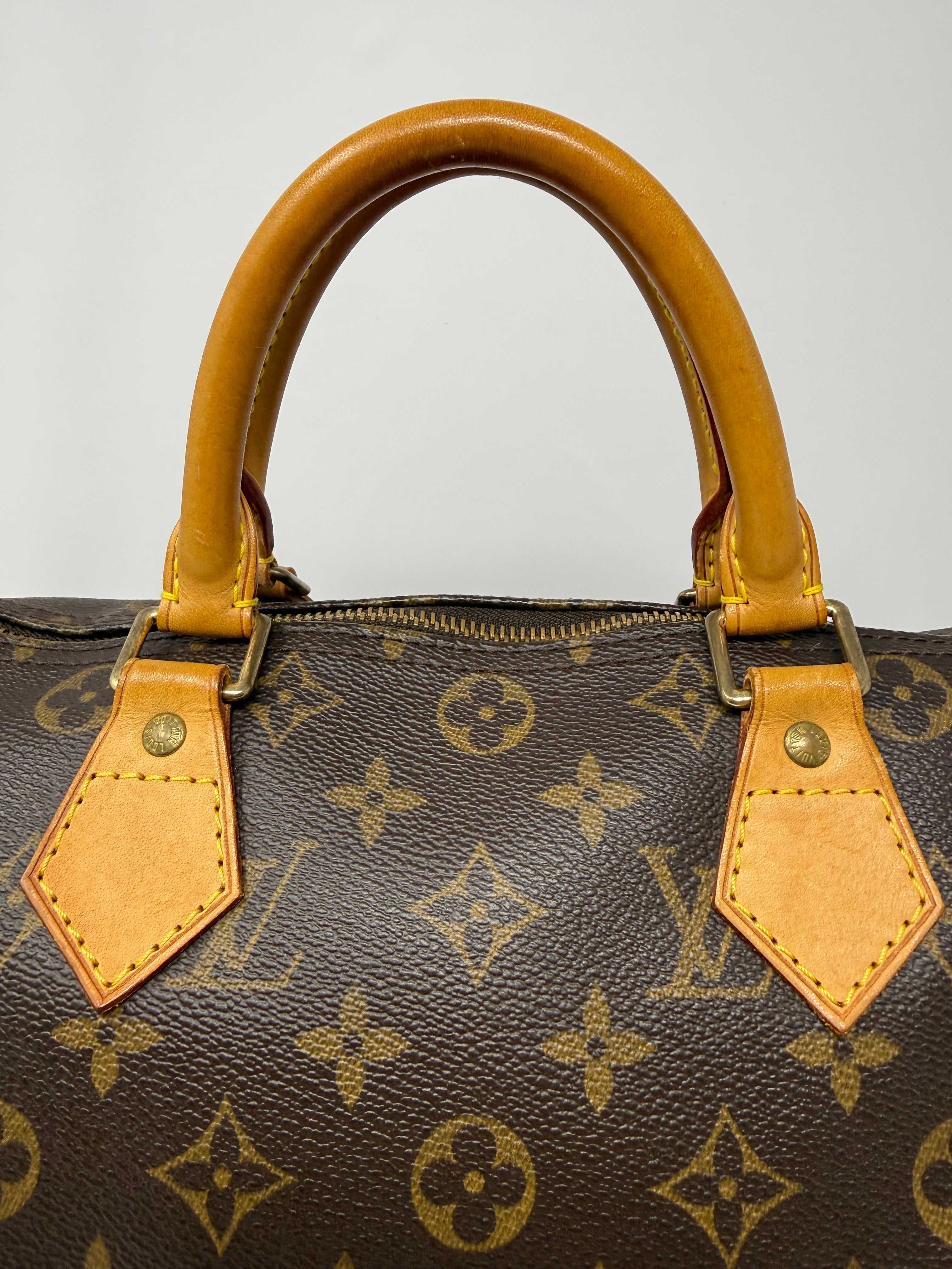 Louis Vuitton Speedy 30 – Monogram Canvas | Vintage 2003