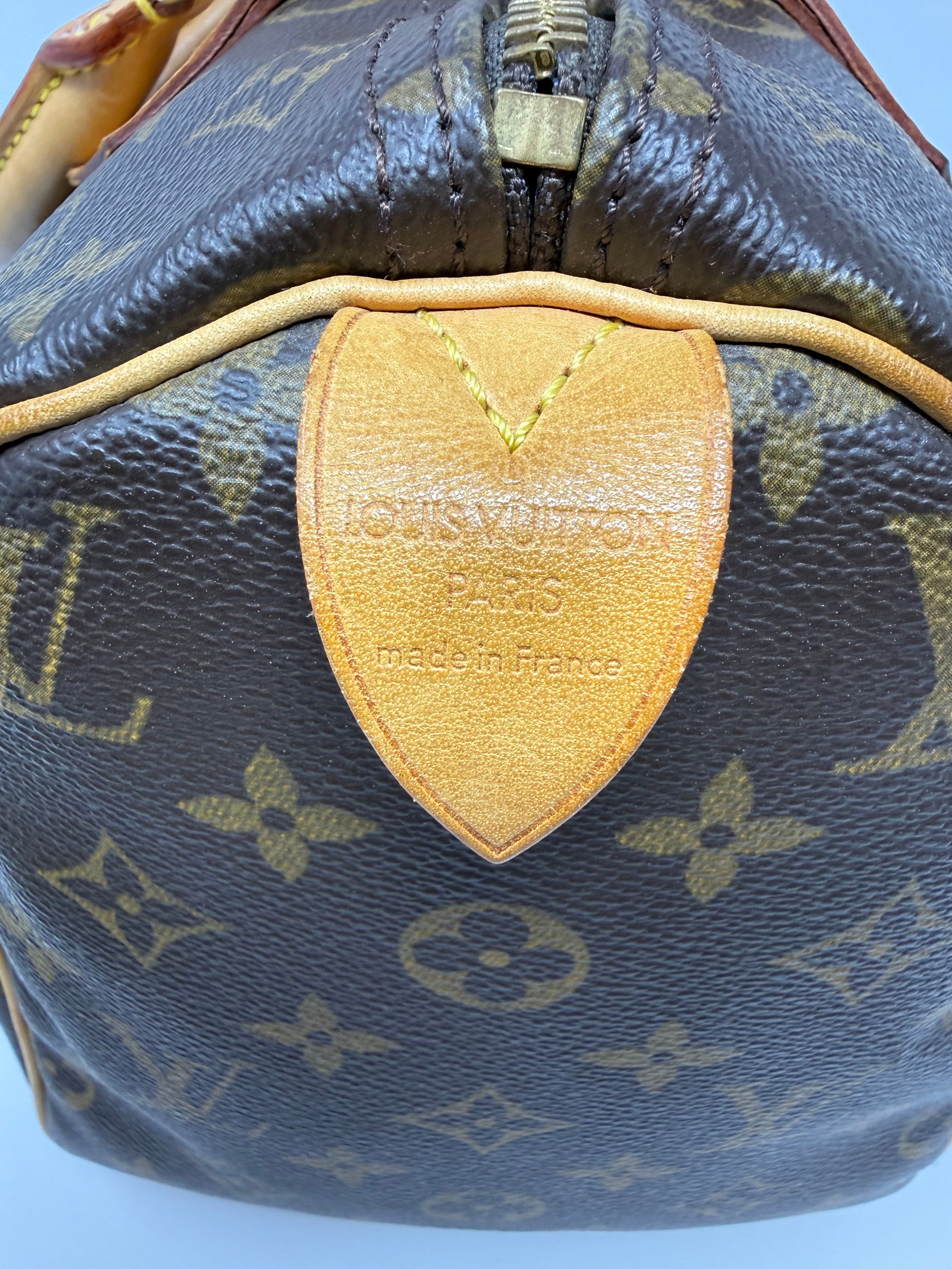Louis Vuitton Speedy 30 – Monogram Canvas | Vintage 2003