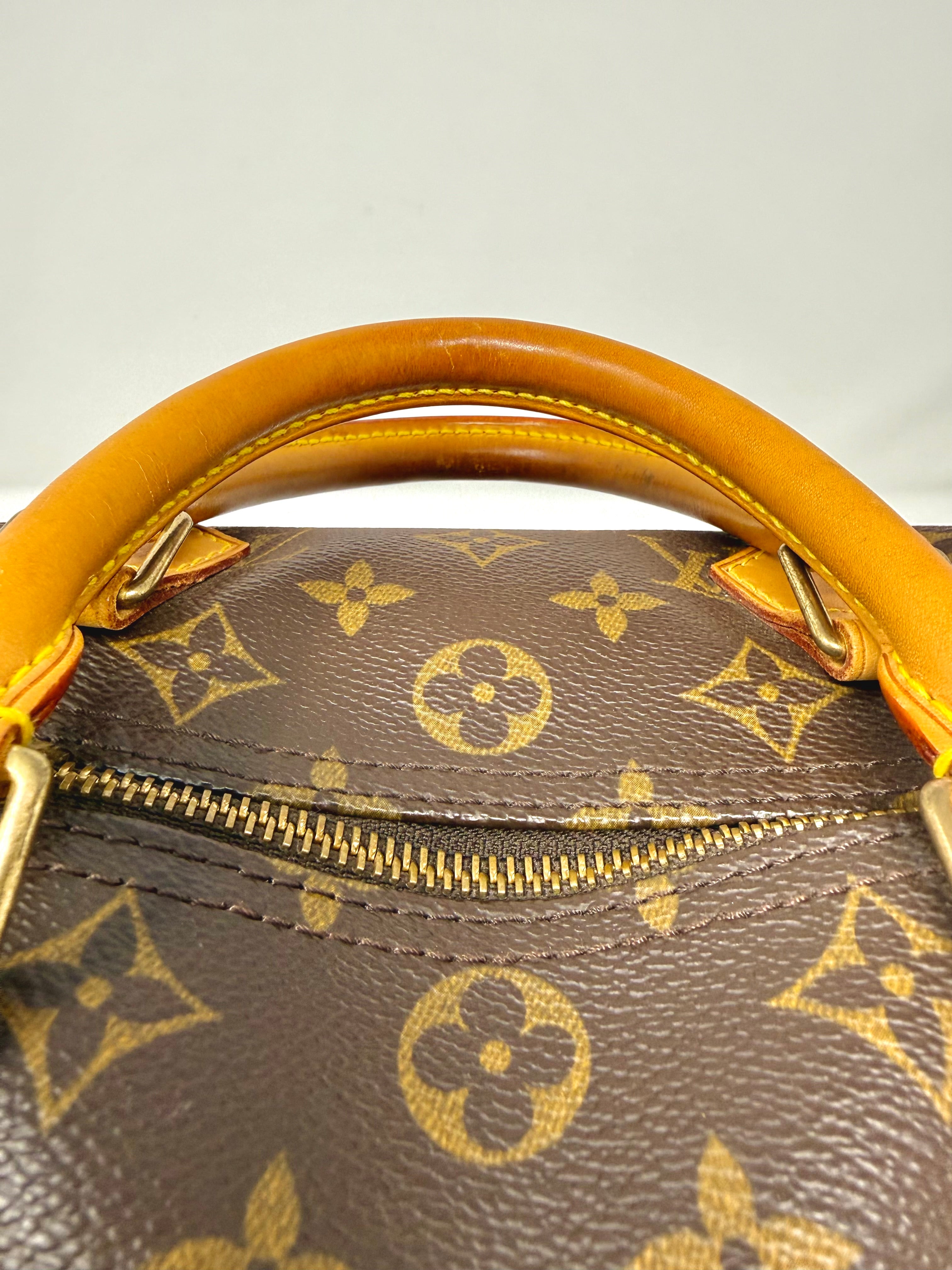 Louis Vuitton Speedy 30 – Monogram Canvas | Vintage 2003